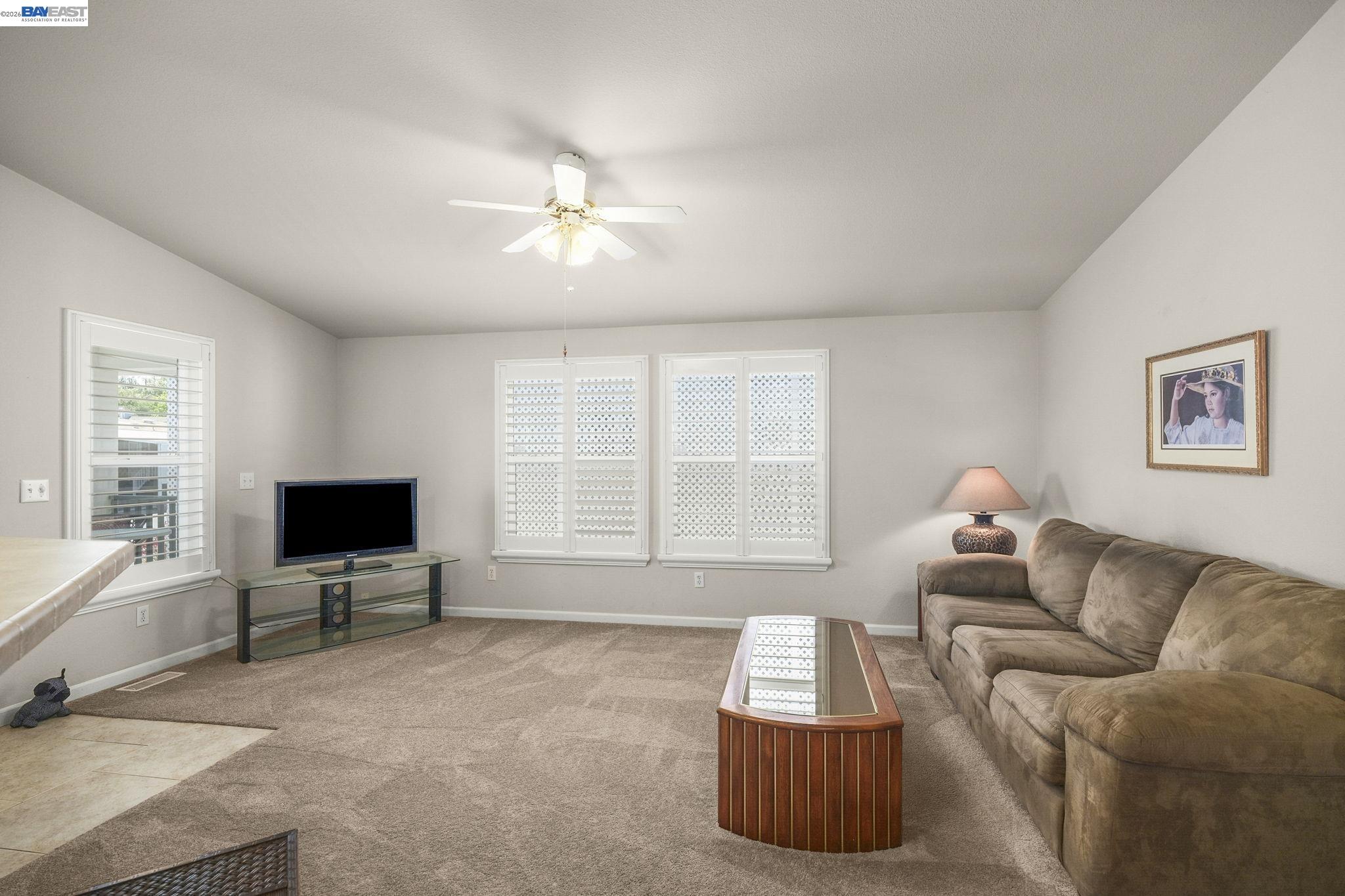 3263 Vineyard Ave., #16 # 16