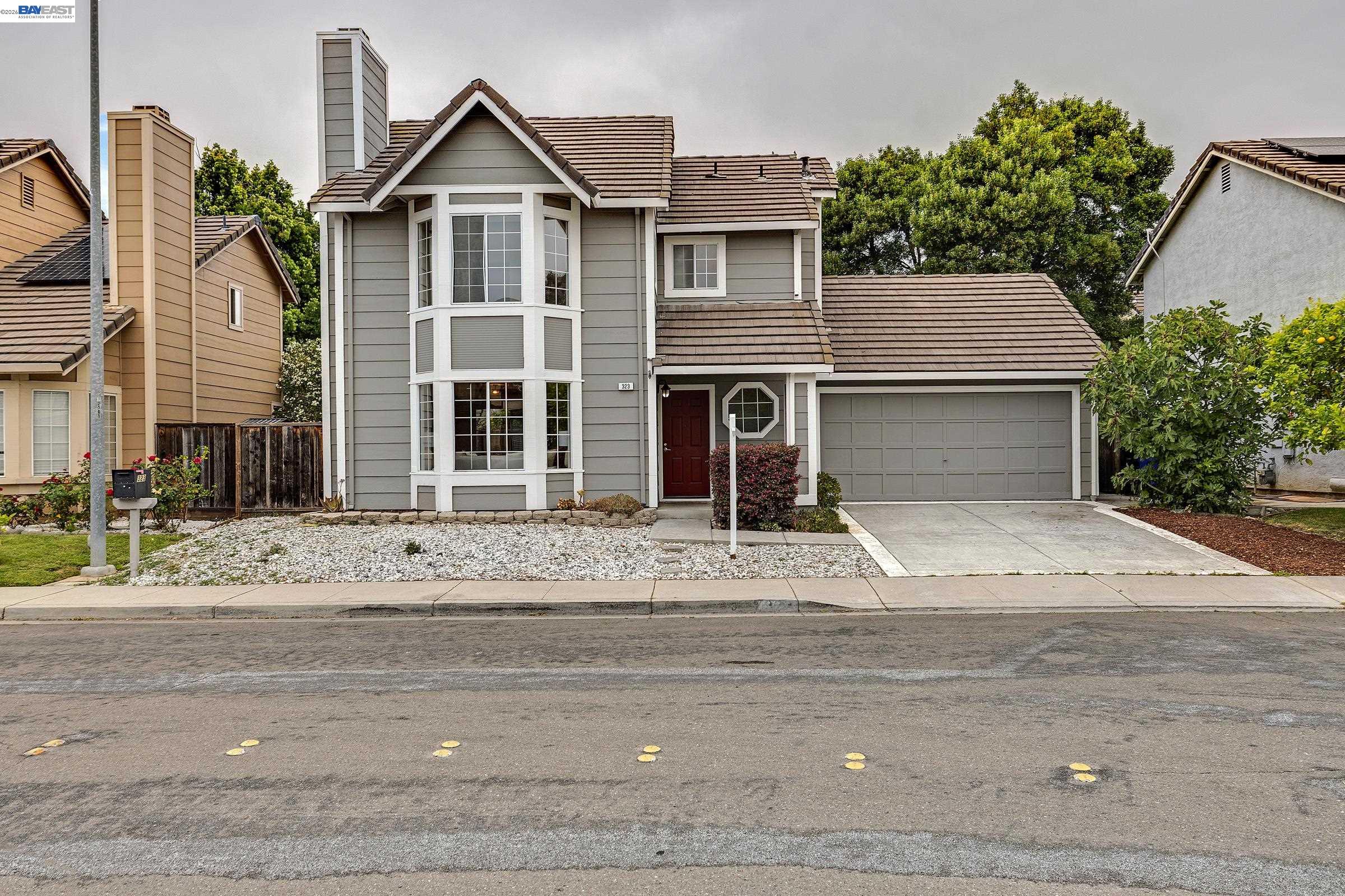 323 Sandstone Dr
