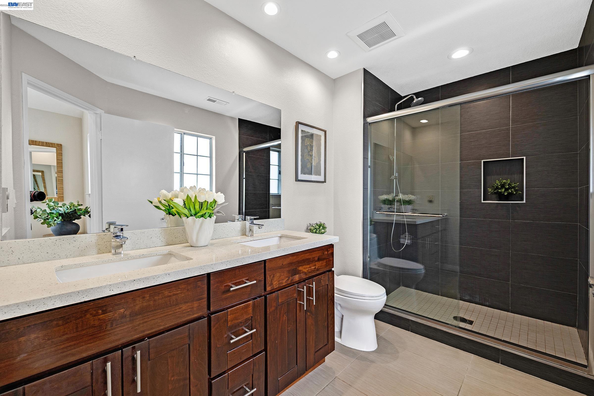 323 Sandstone Dr