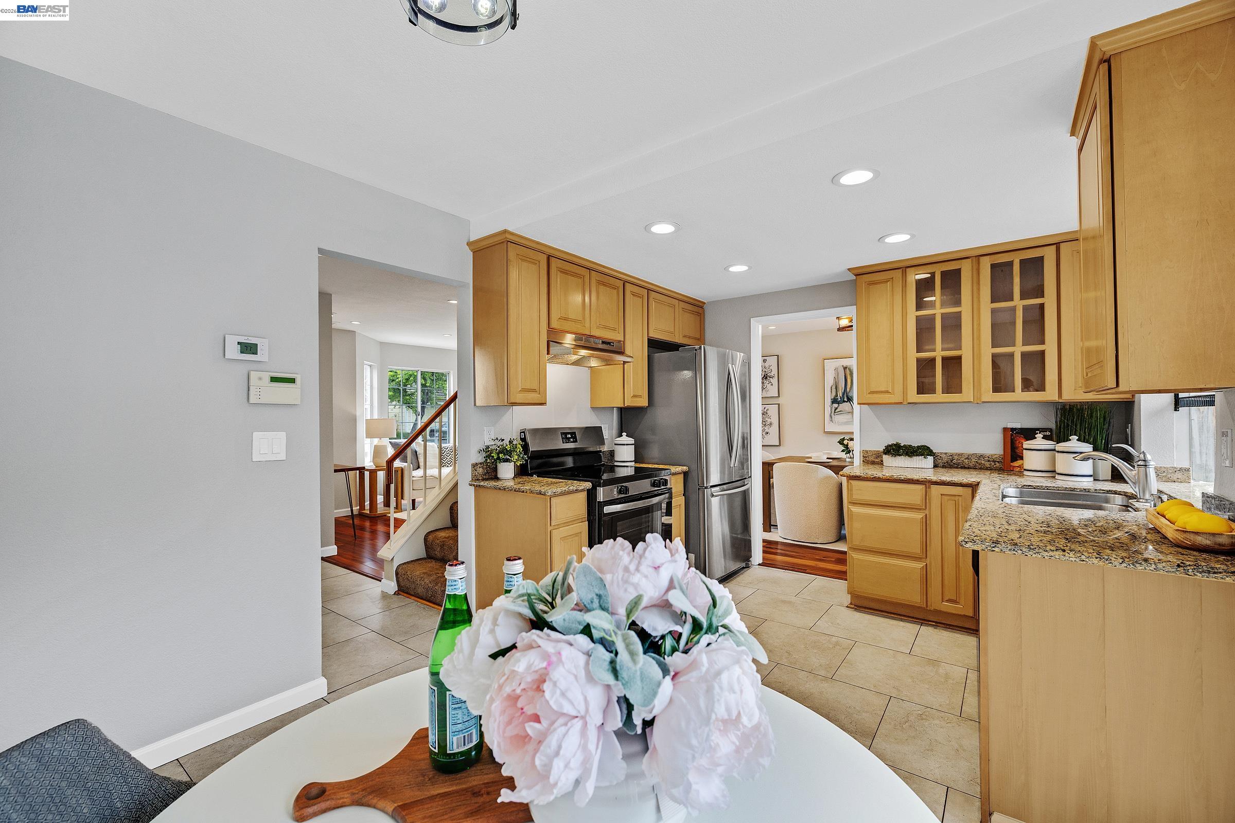 323 Sandstone Dr