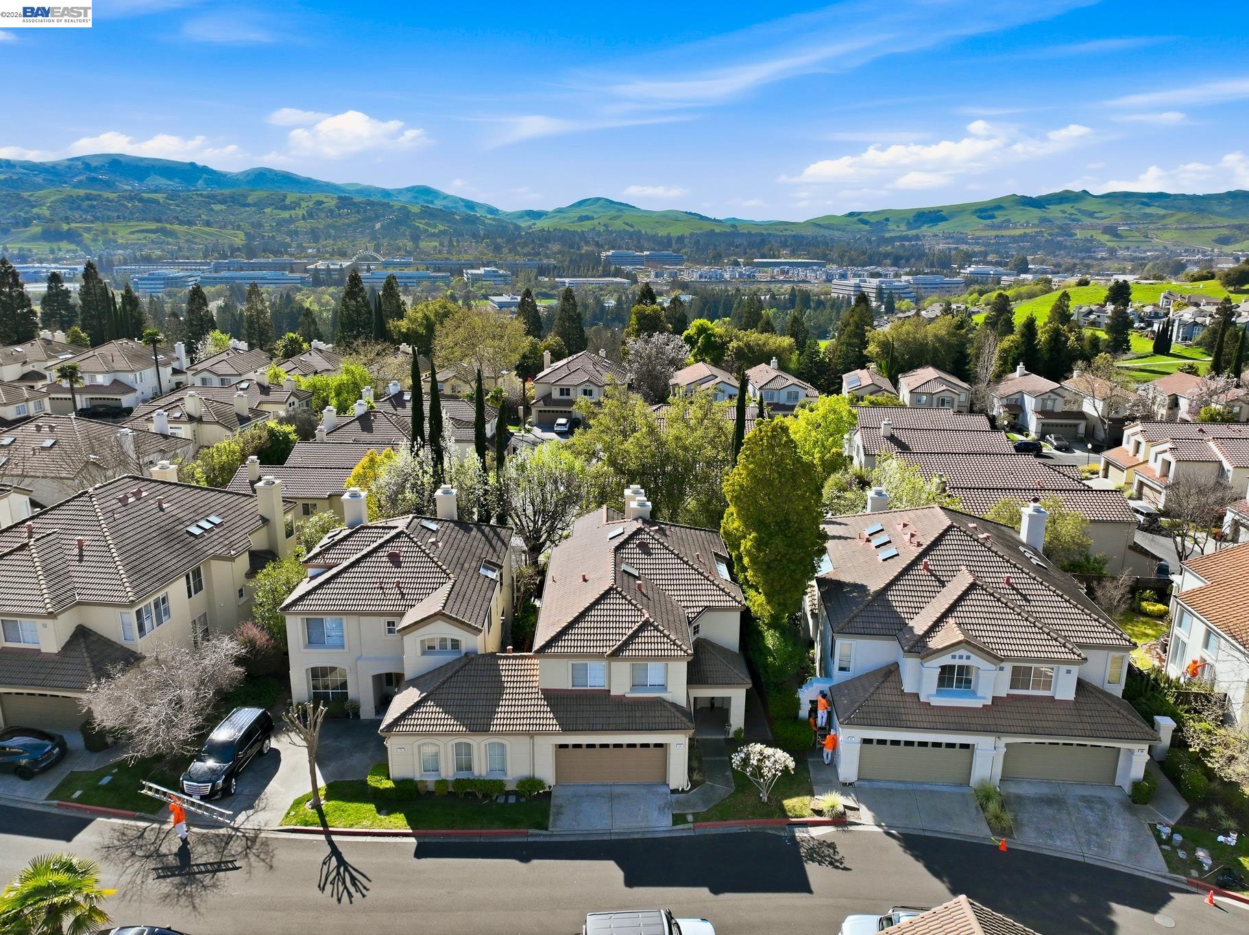 906 Vista Pointe Dr