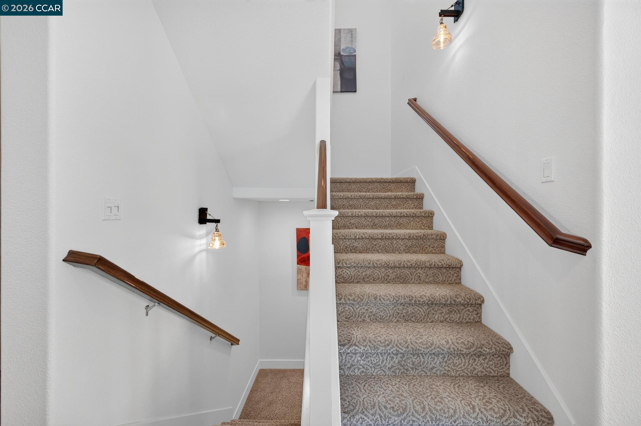 1600 Lexington Ln
