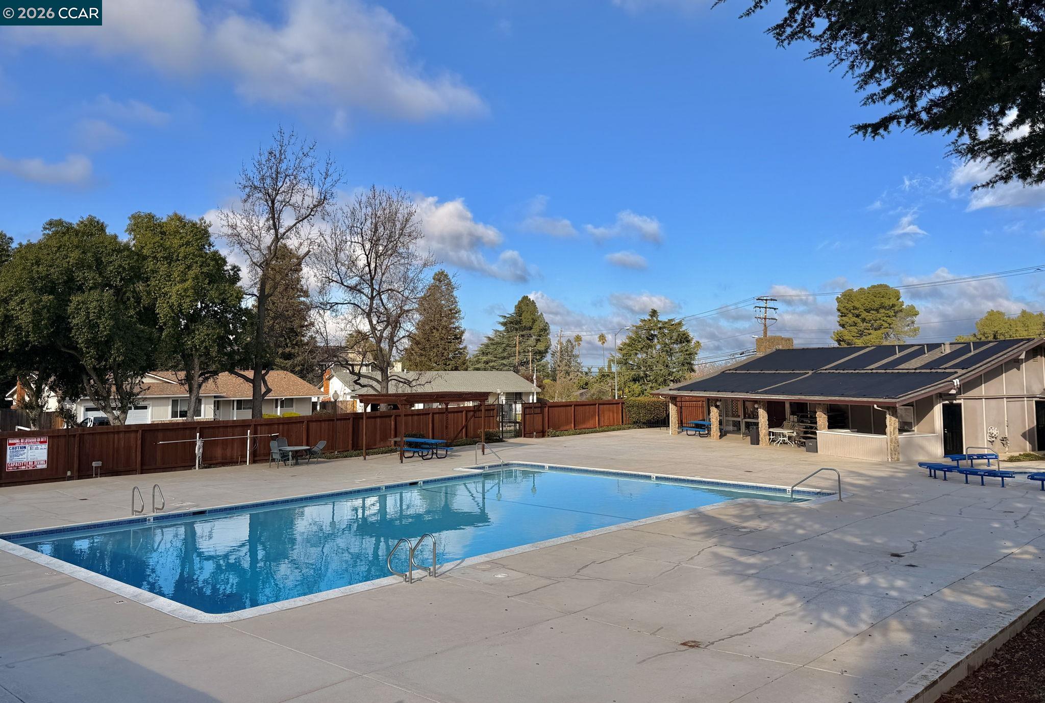 5706 Pepperridge Way