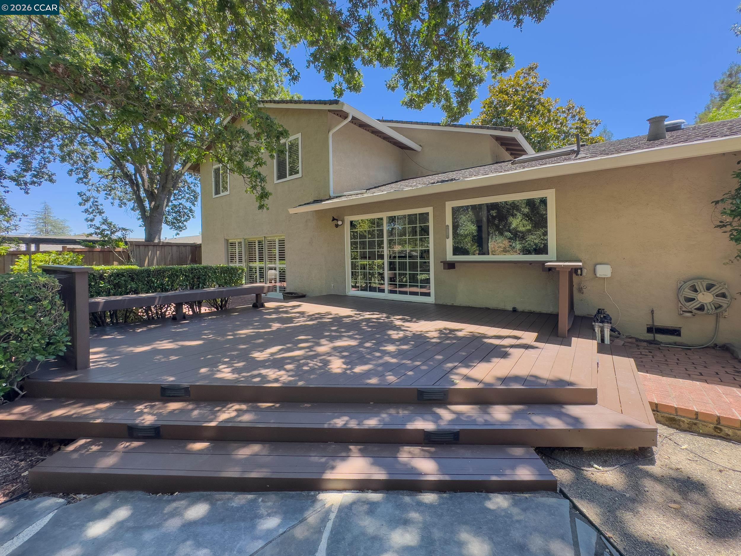 3130 La Playa Ct