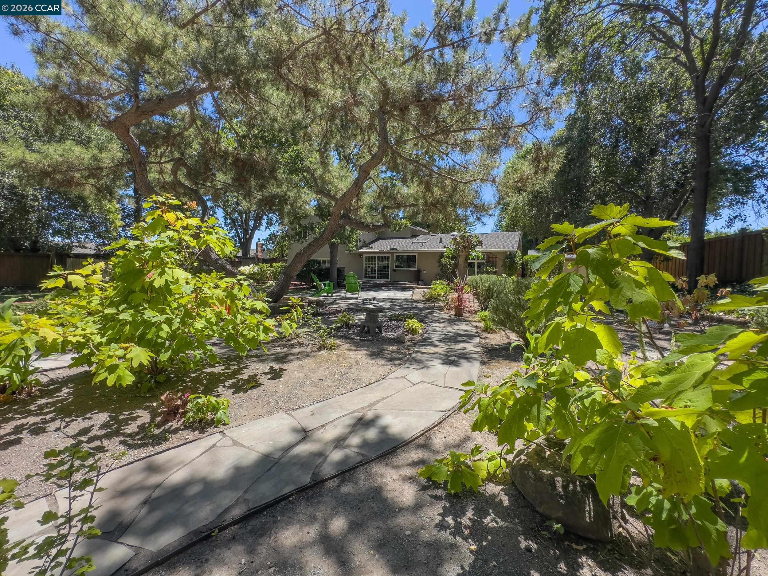3130 La Playa Ct
