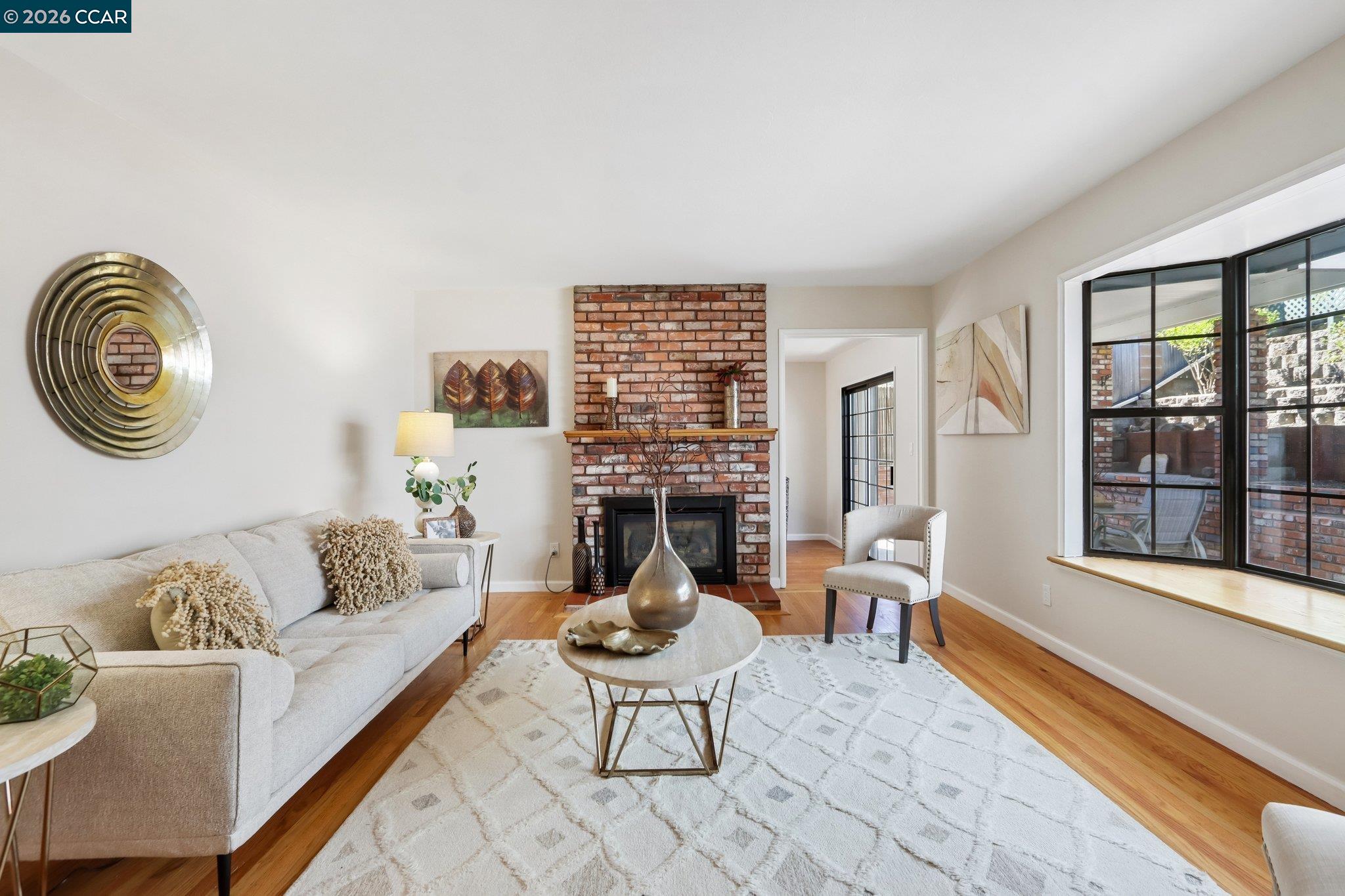 5456 Degnan Dr