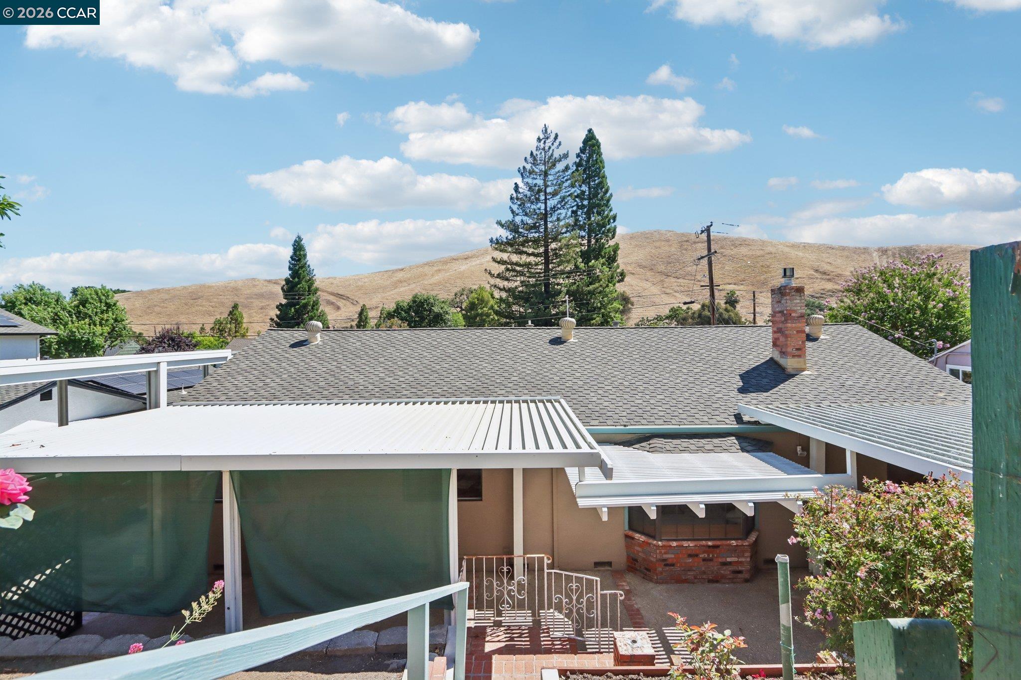 5456 Degnan Dr