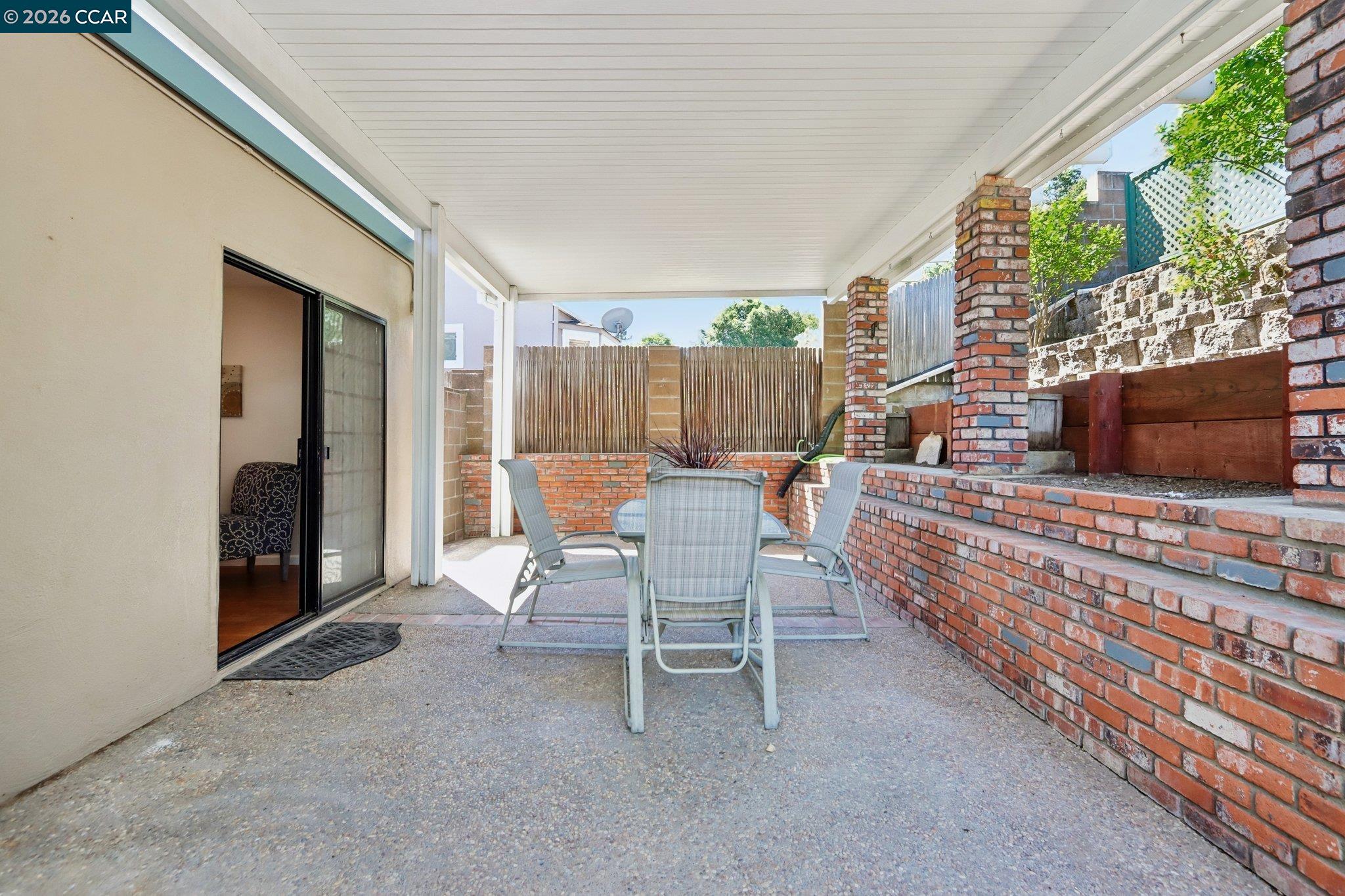 5456 Degnan Dr