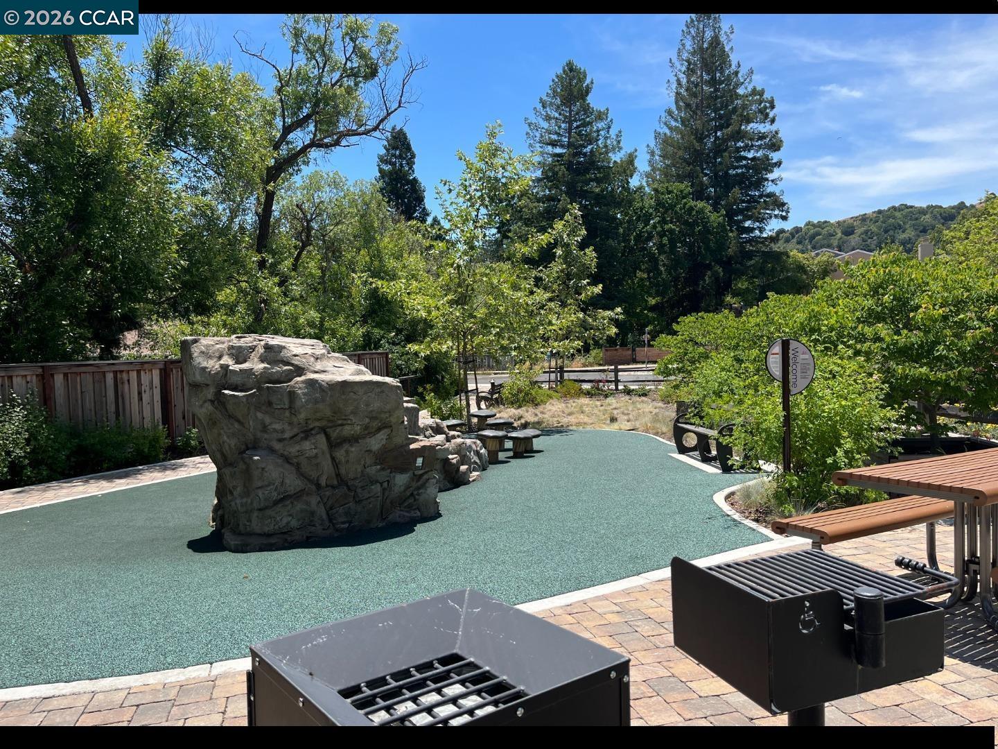 777 Country Club Dr