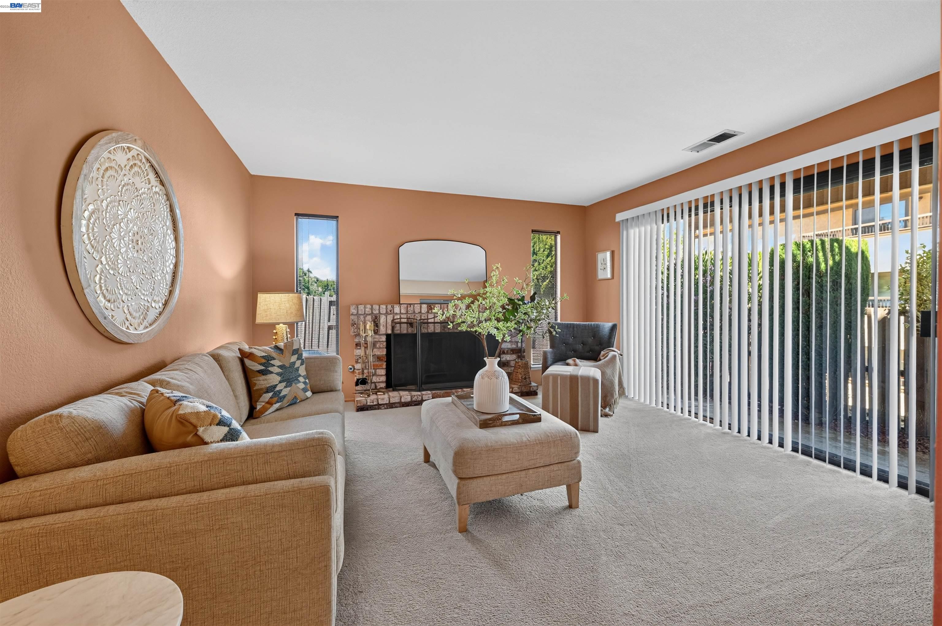 26976 Hemmingway Ct
