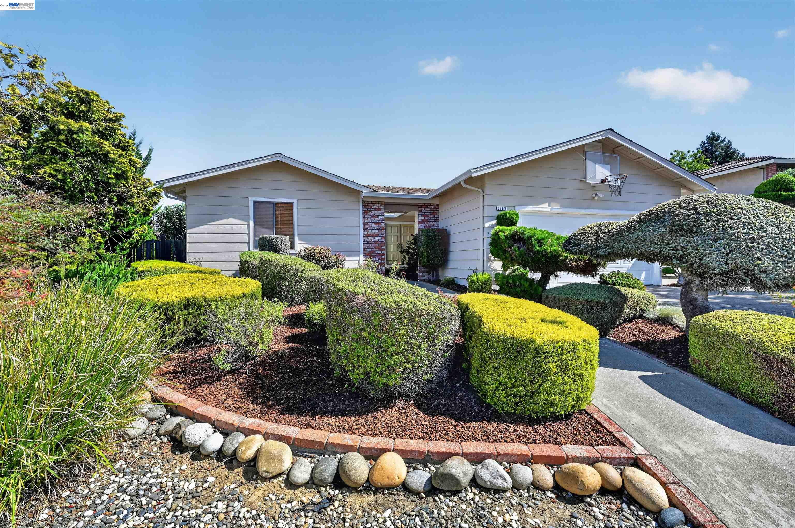 26976 Hemmingway Ct