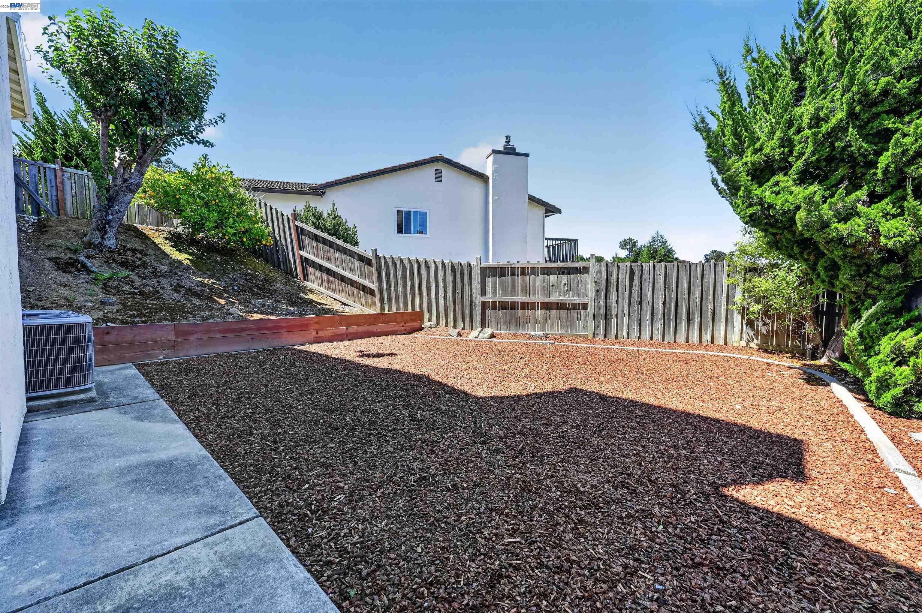 26976 Hemmingway Ct