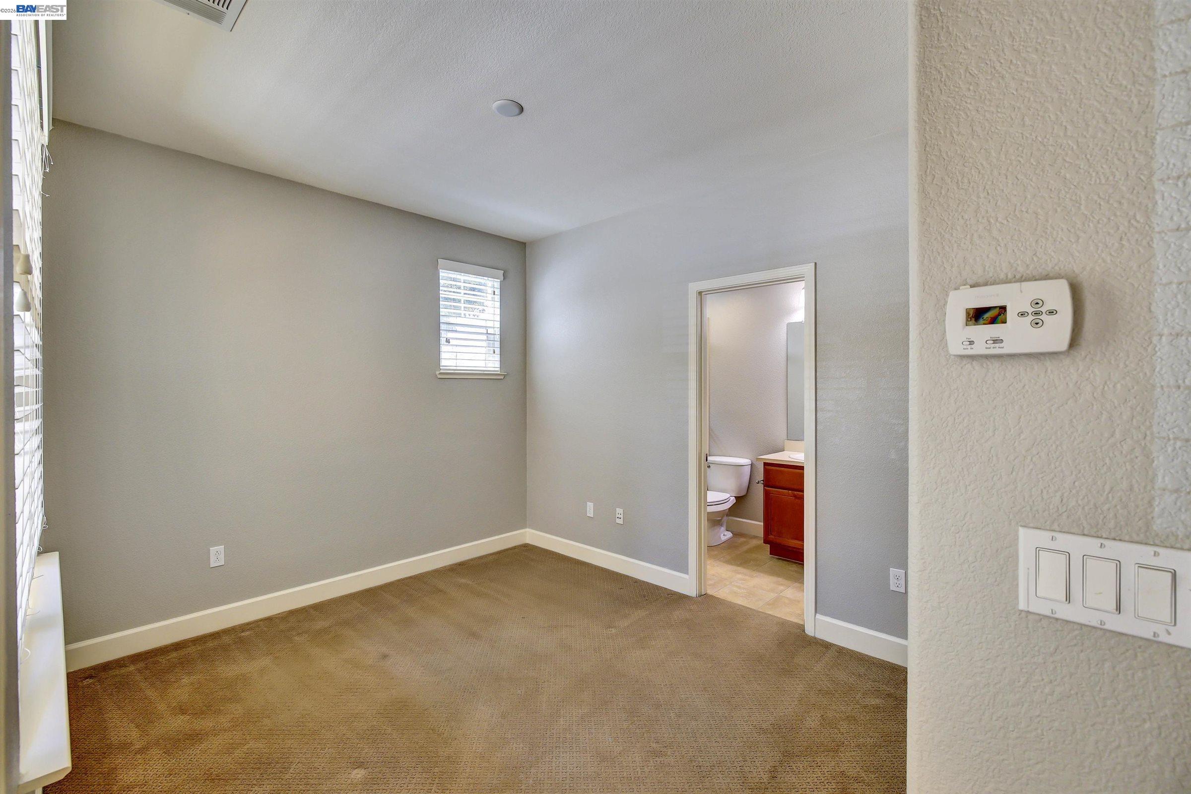 538 Selby Ln