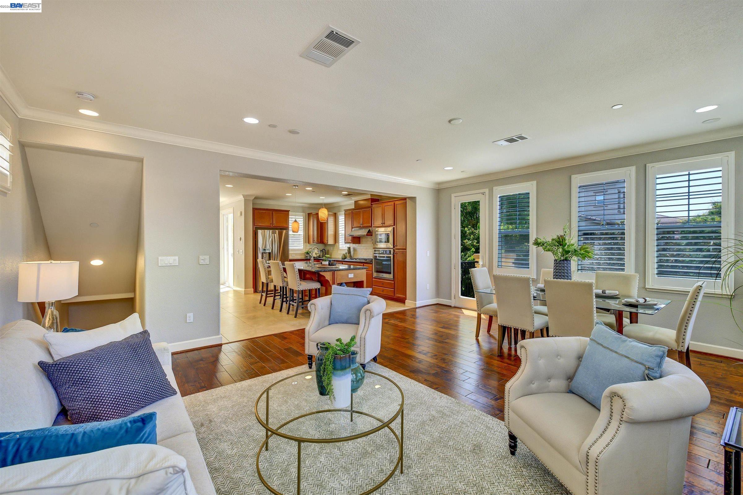 538 Selby Ln