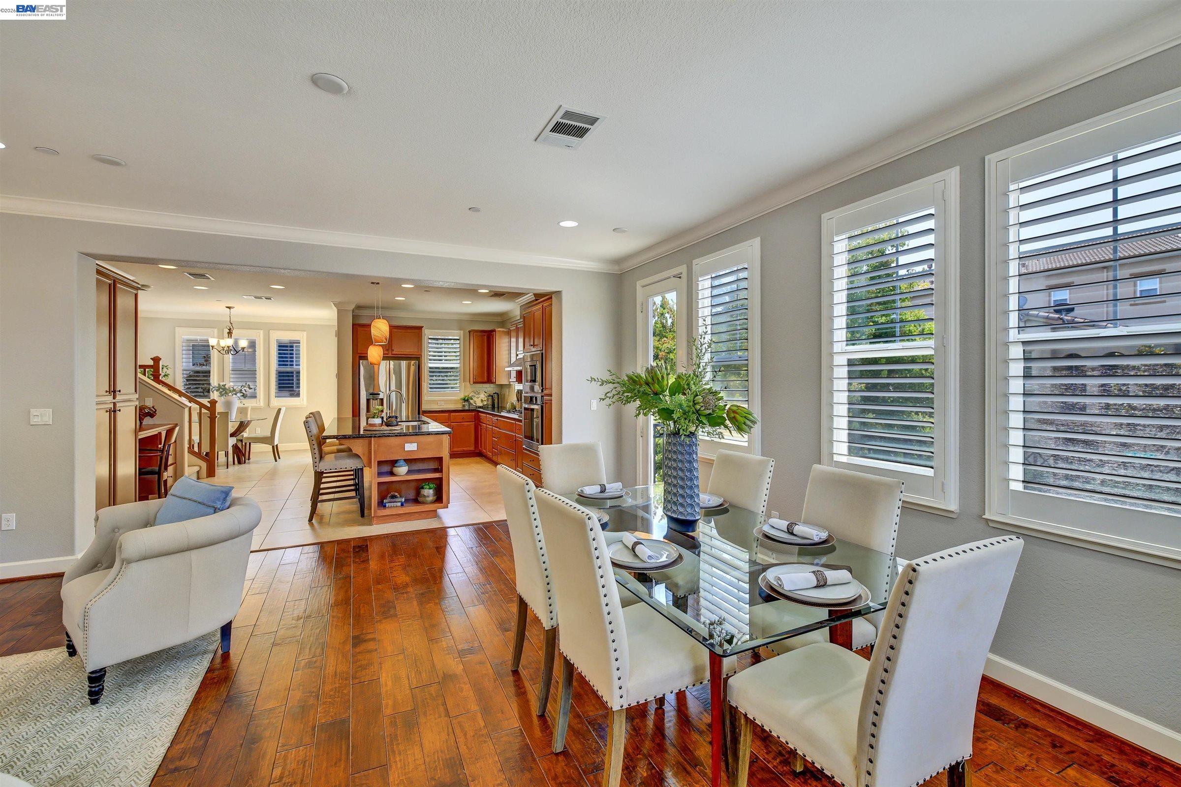 538 Selby Ln