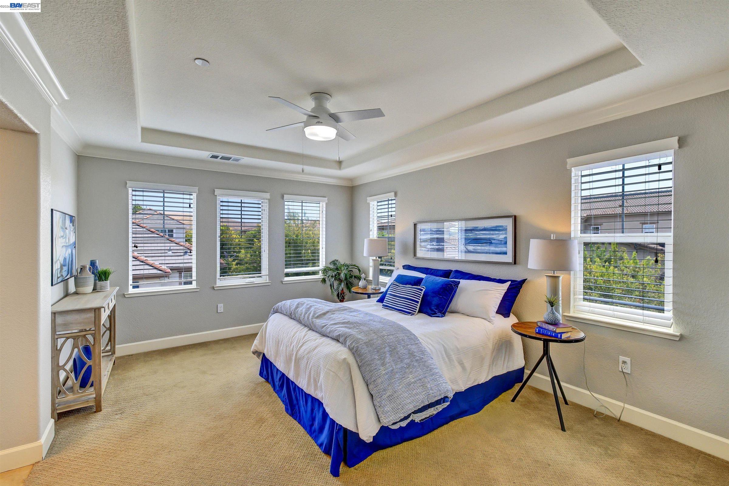 538 Selby Ln