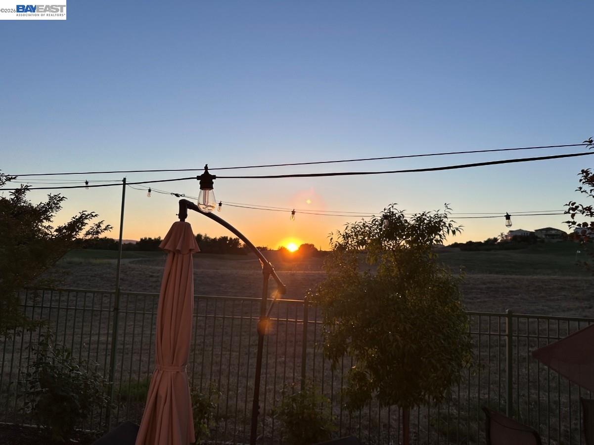 4972 GRAYHAWK CT.