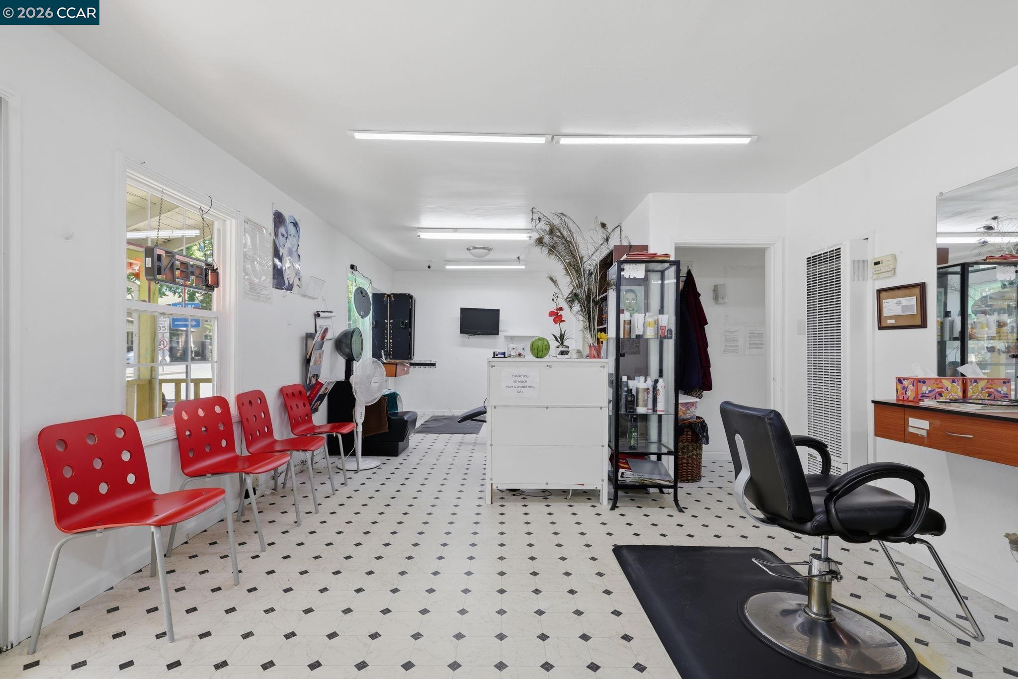 2932 Clayton Rd