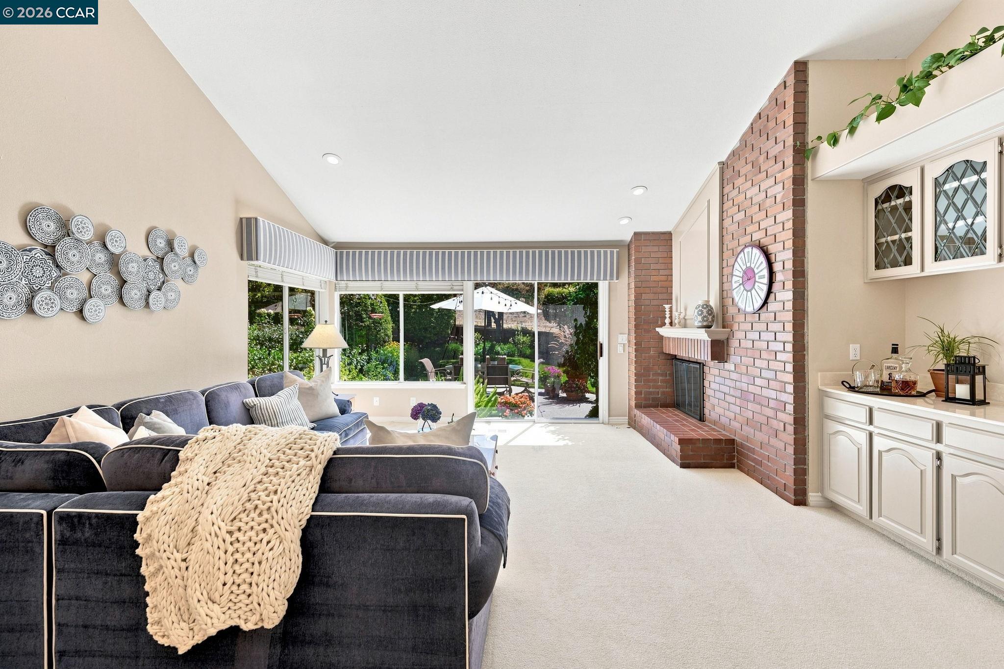 10 Edinburgh Pl