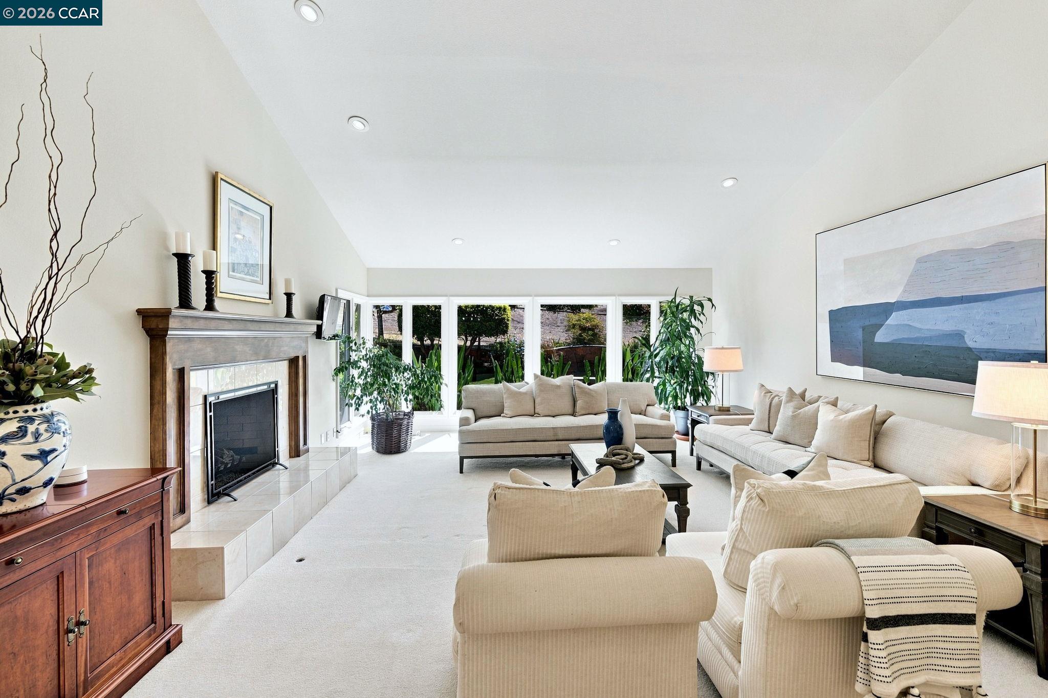 10 Edinburgh Pl