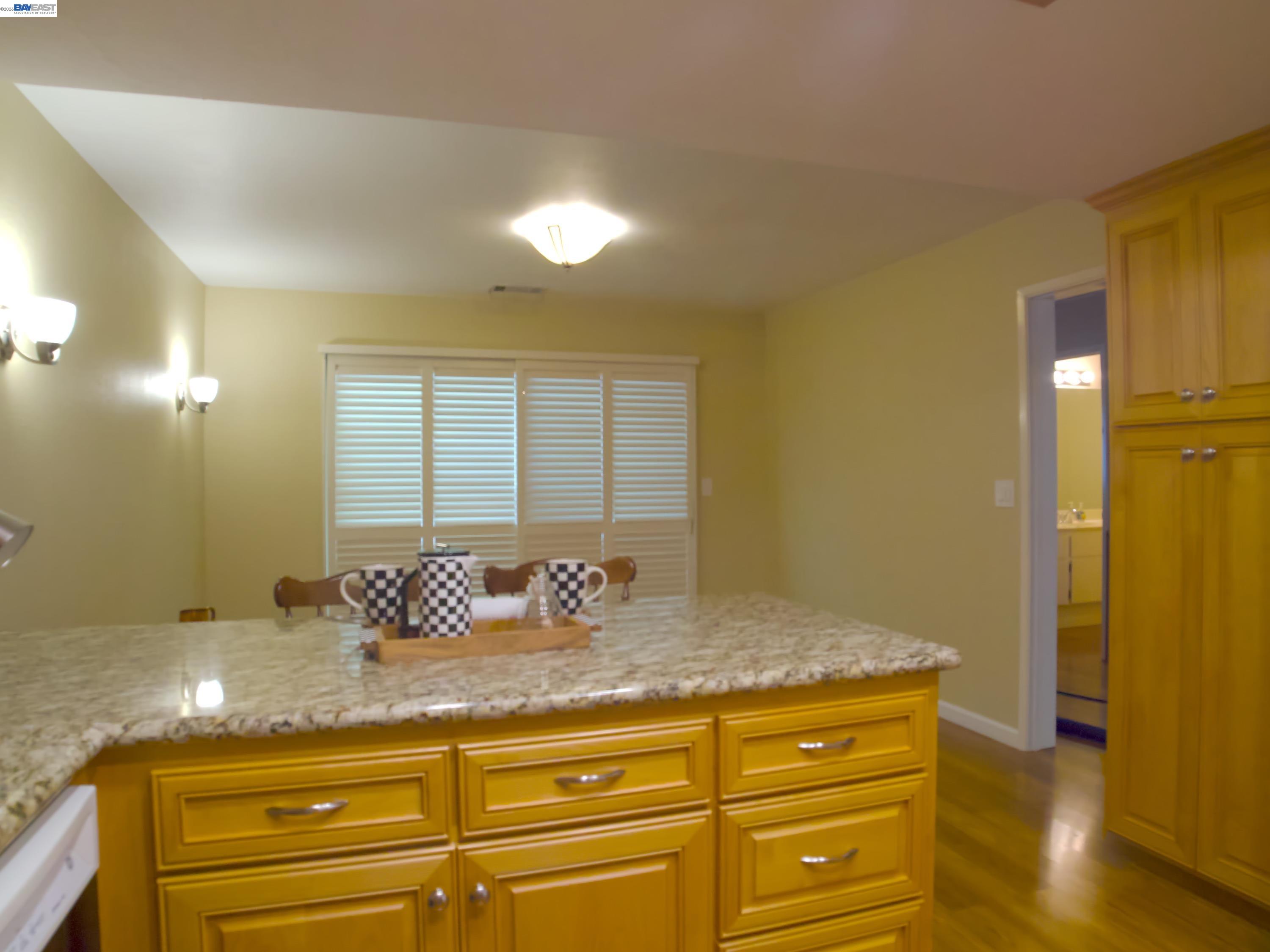 5214 5214 Riverdale Ct