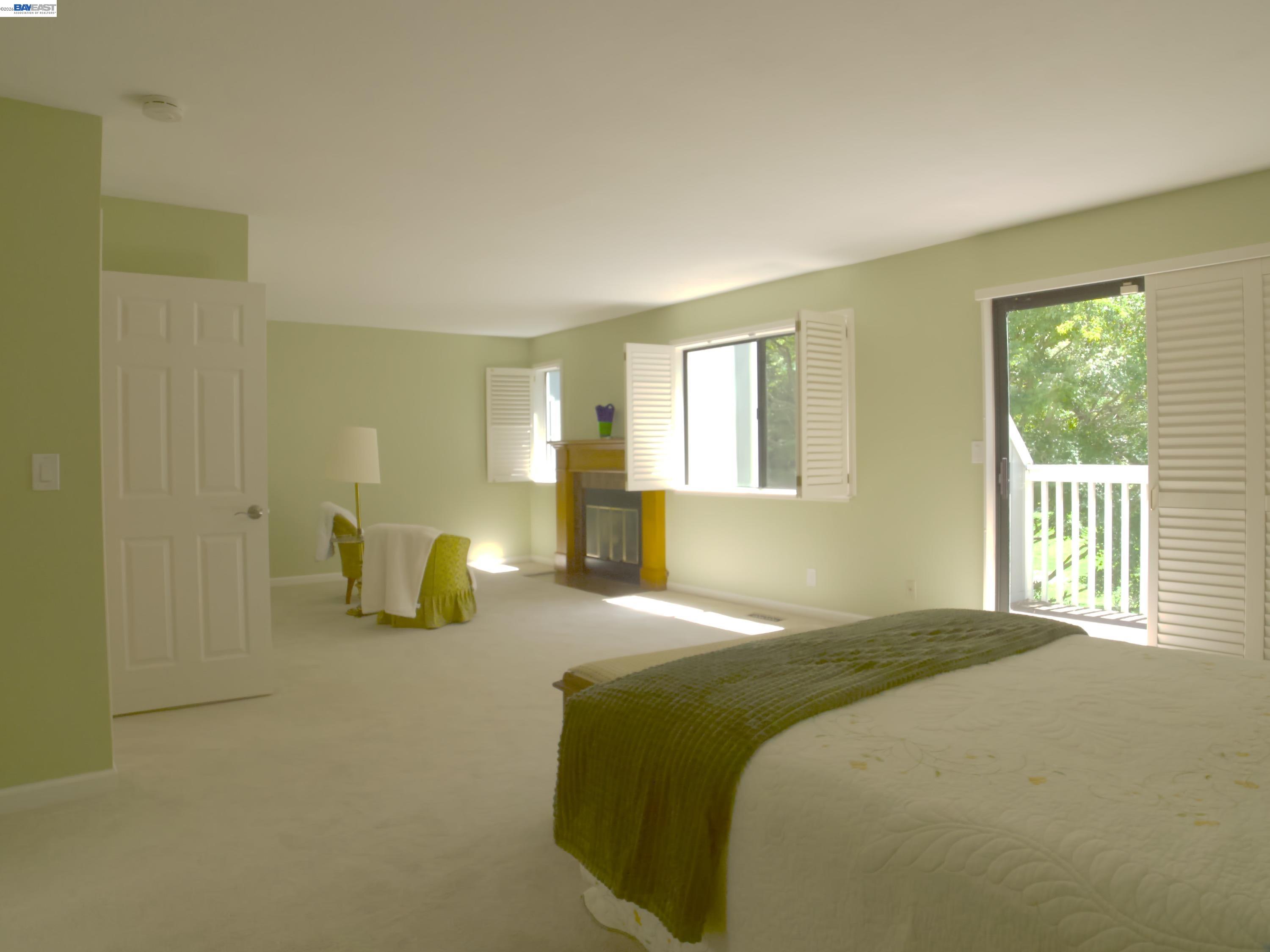 5214 5214 Riverdale Ct