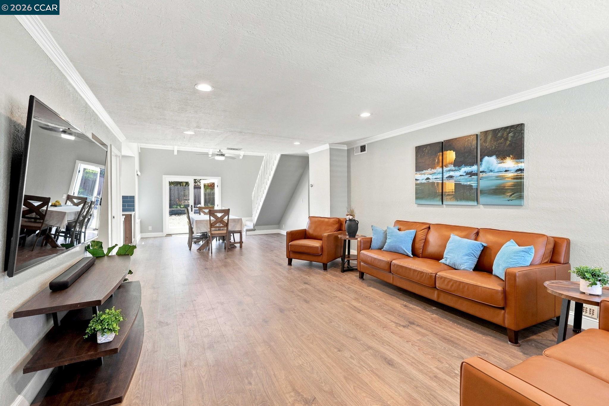 214 Turnstone Dr