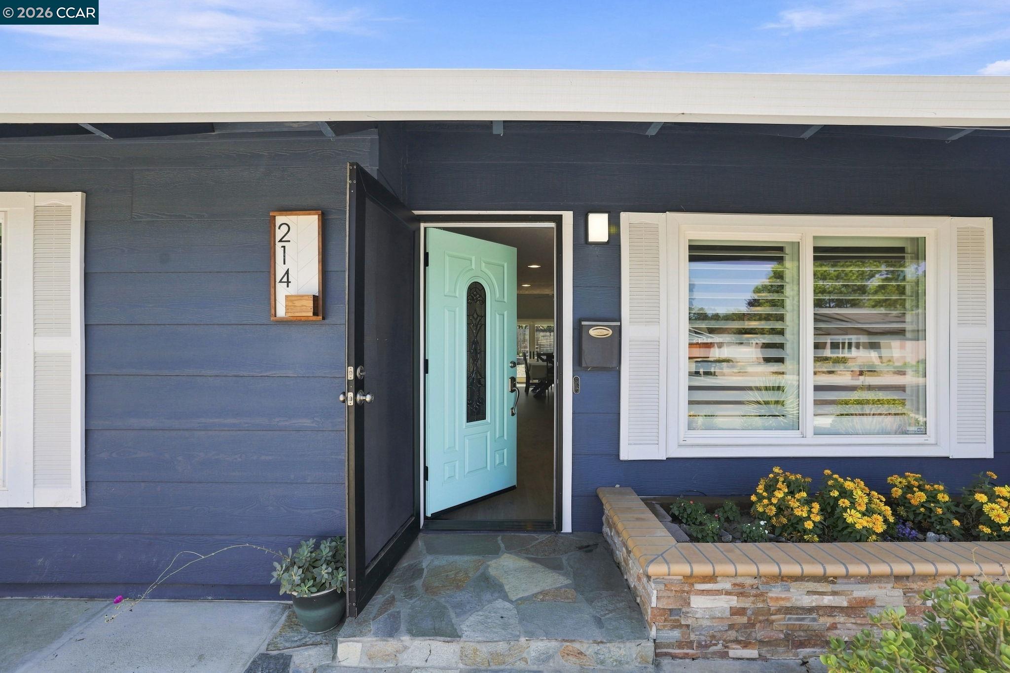 214 Turnstone Dr