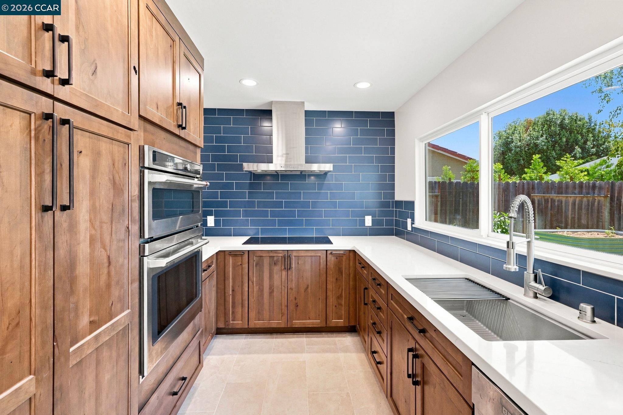 214 Turnstone Dr