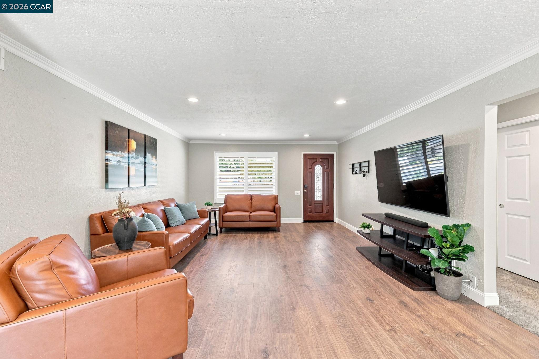 214 Turnstone Dr