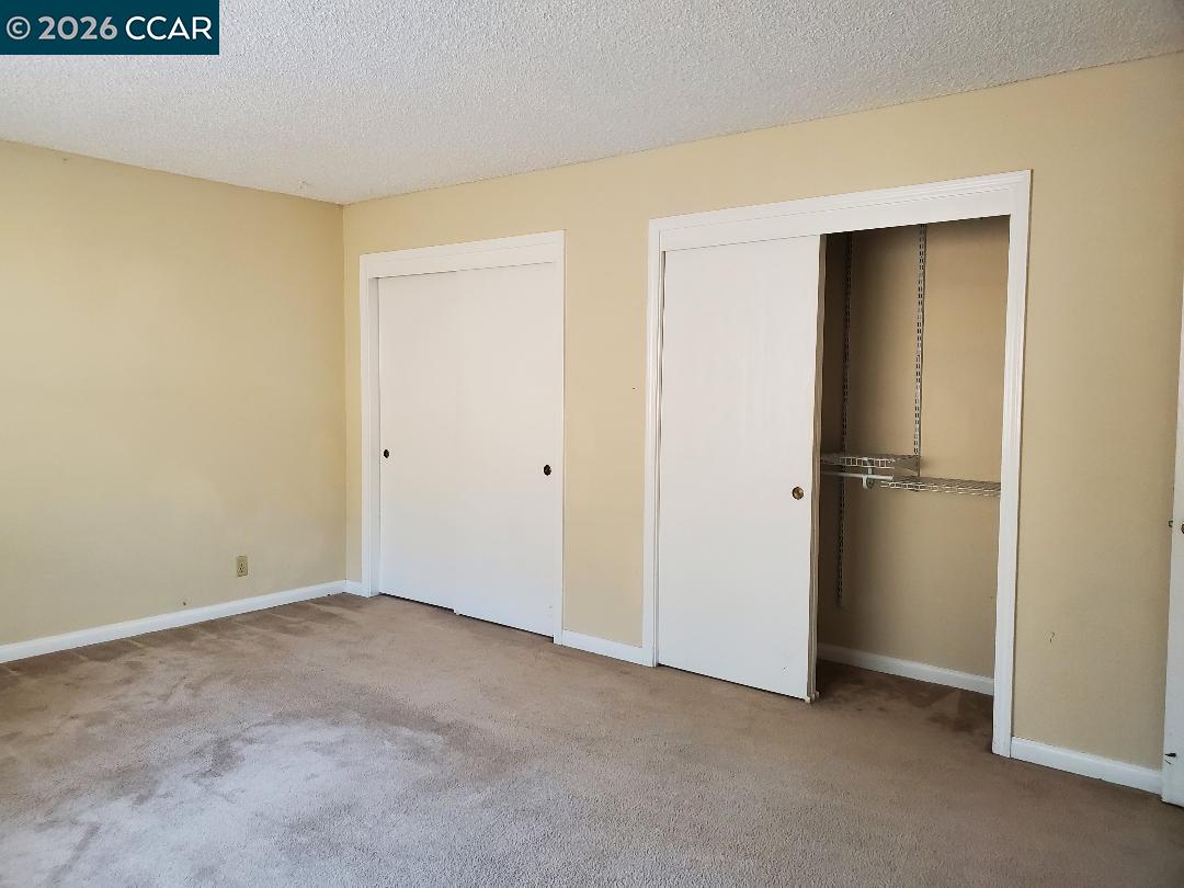 708 Court Ln