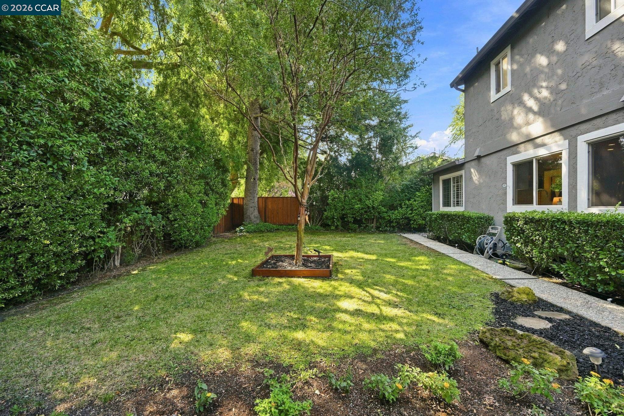2524 Shadow Mountain Ct
