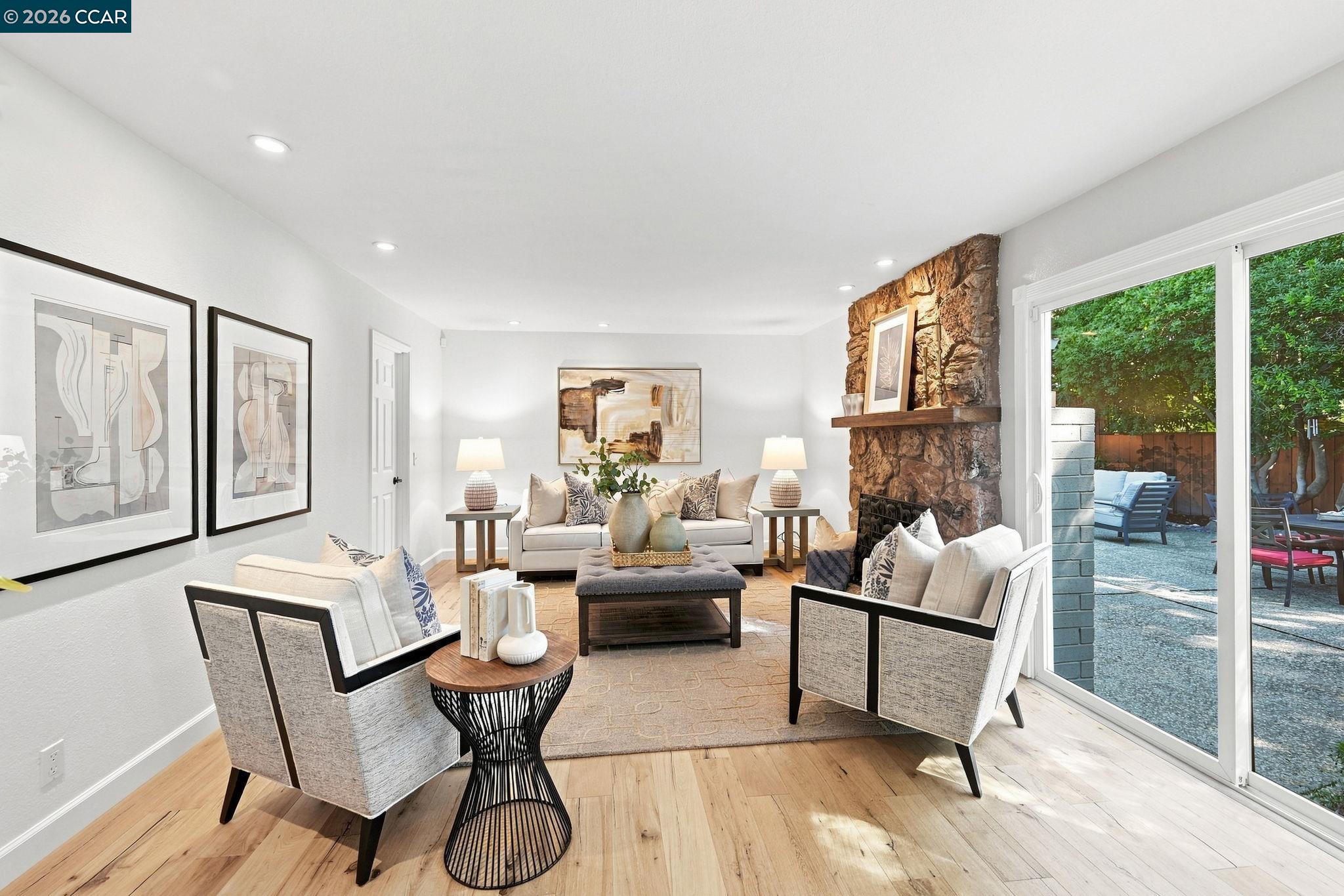 2524 Shadow Mountain Ct