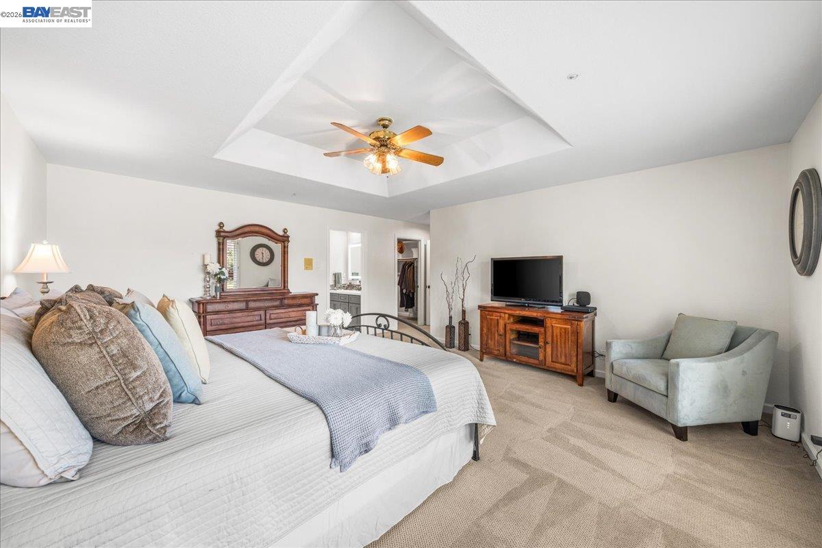 4482 Guilford