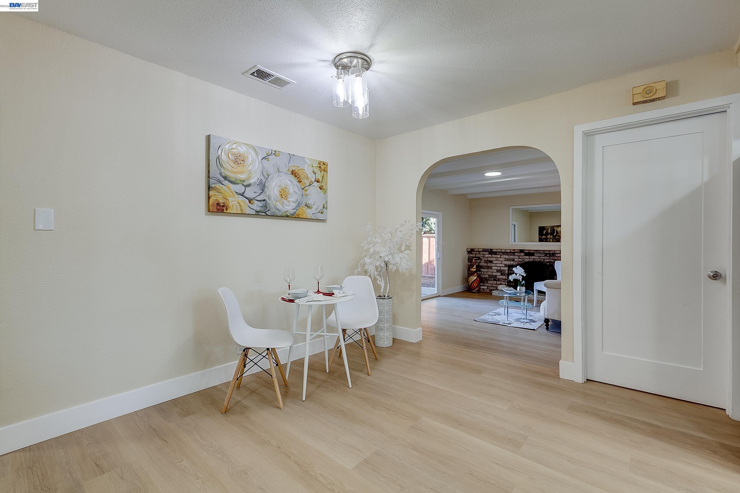 34312 CORNWALLIS CT