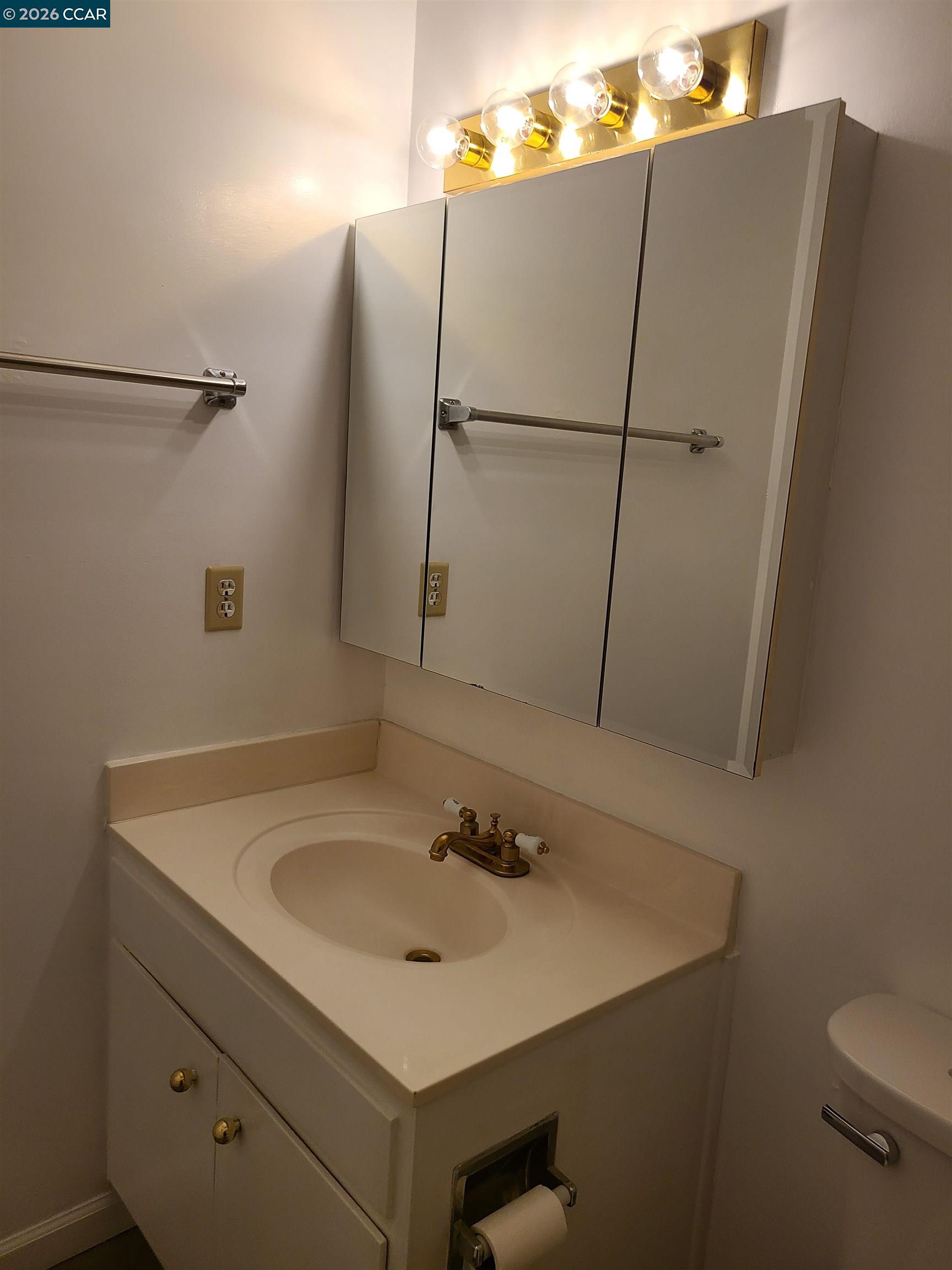 1224 Skycrest Dr # 3