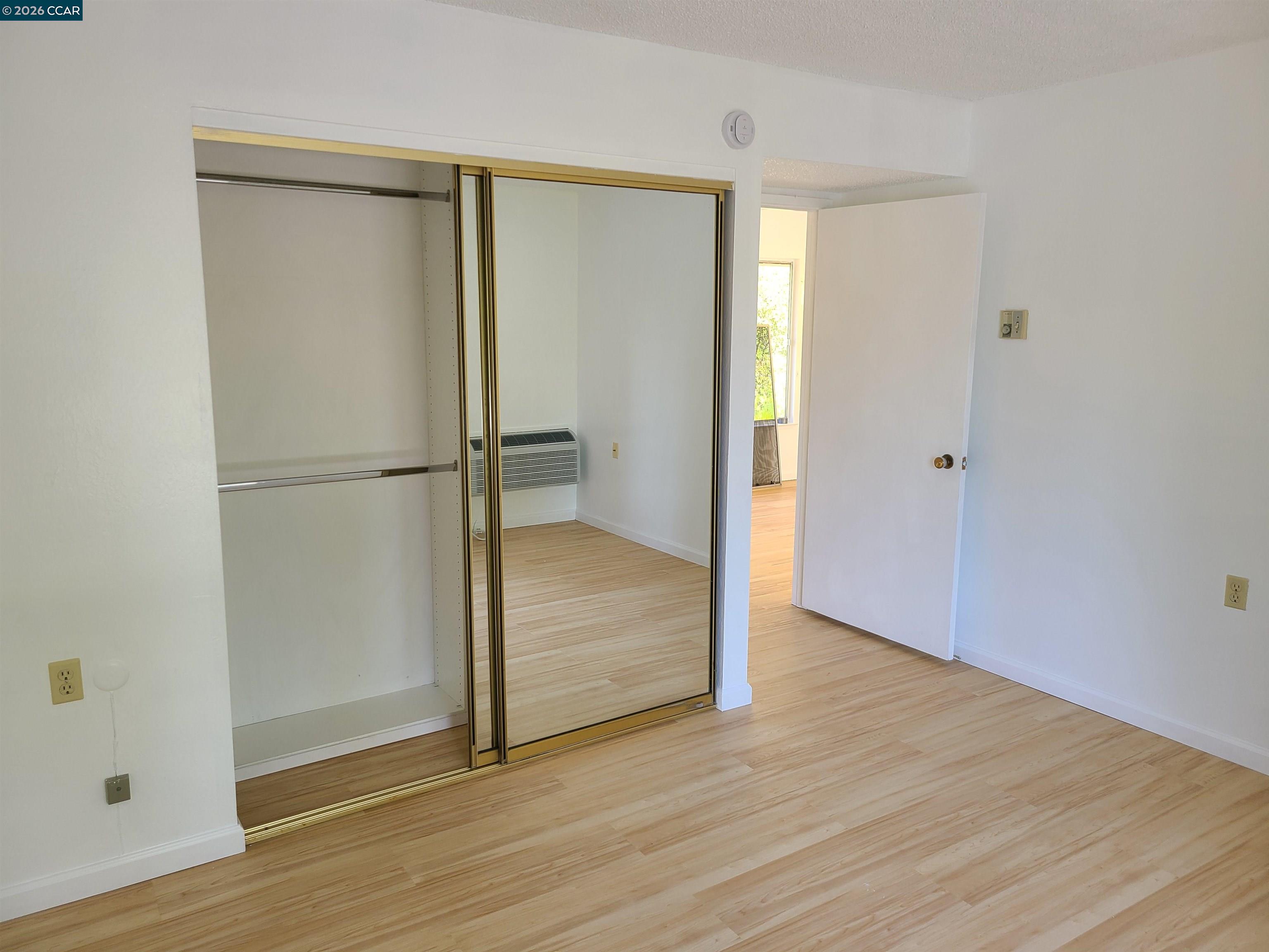 1224 Skycrest Dr # 3