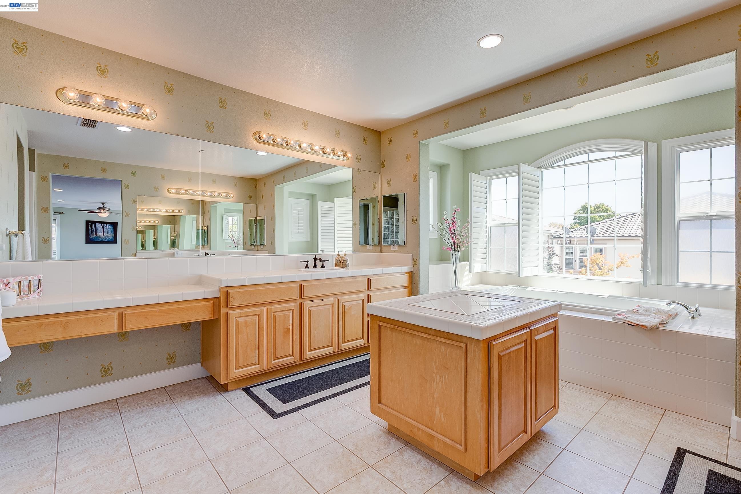 4951 GRAYHAWK CT