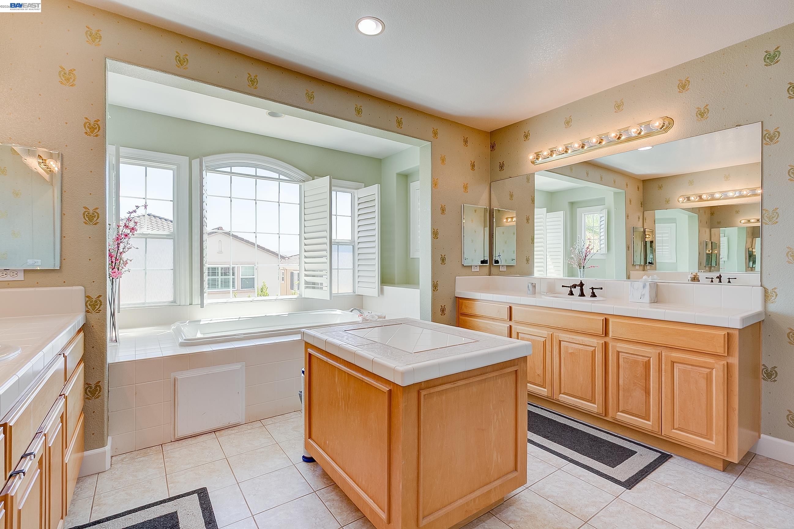 4951 GRAYHAWK CT