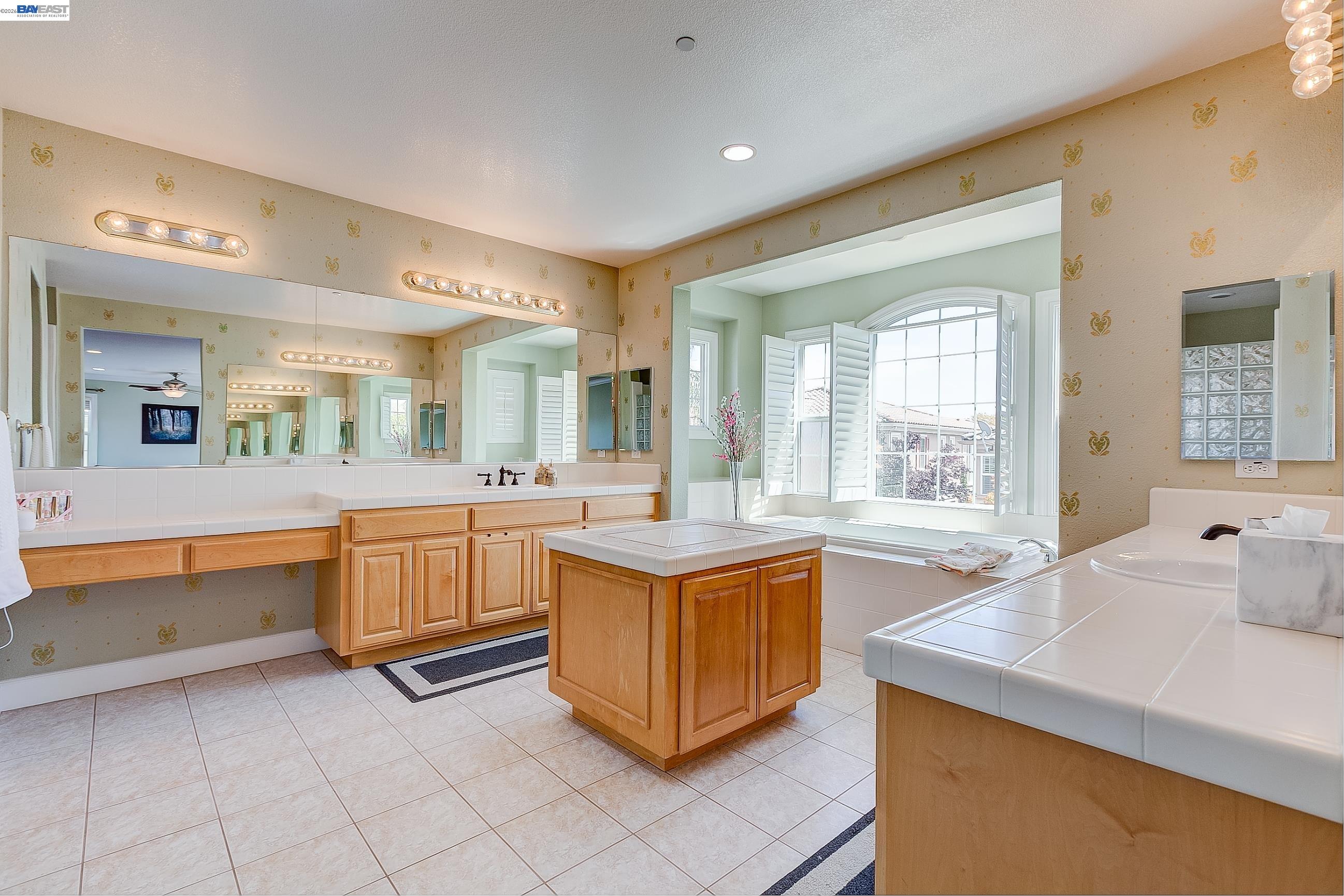 4951 GRAYHAWK CT