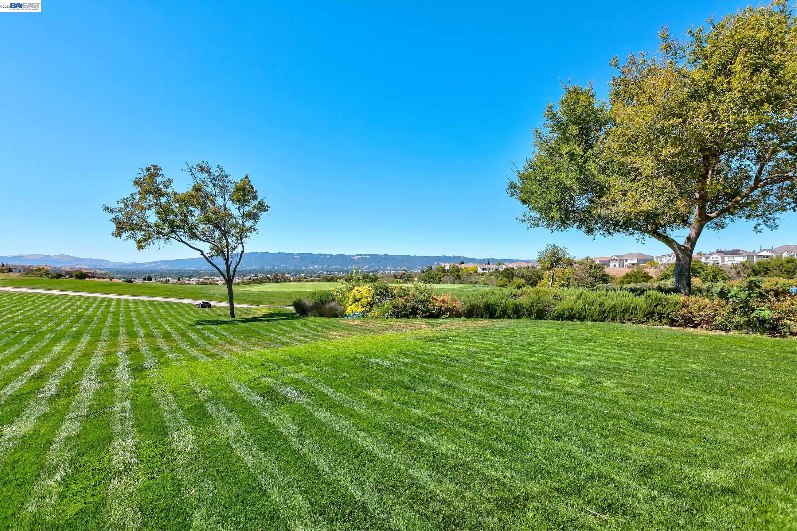 4951 GRAYHAWK CT