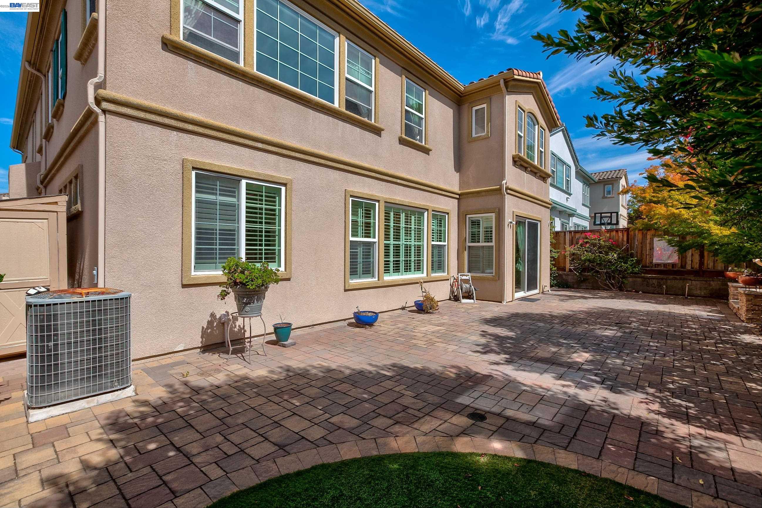 4951 GRAYHAWK CT