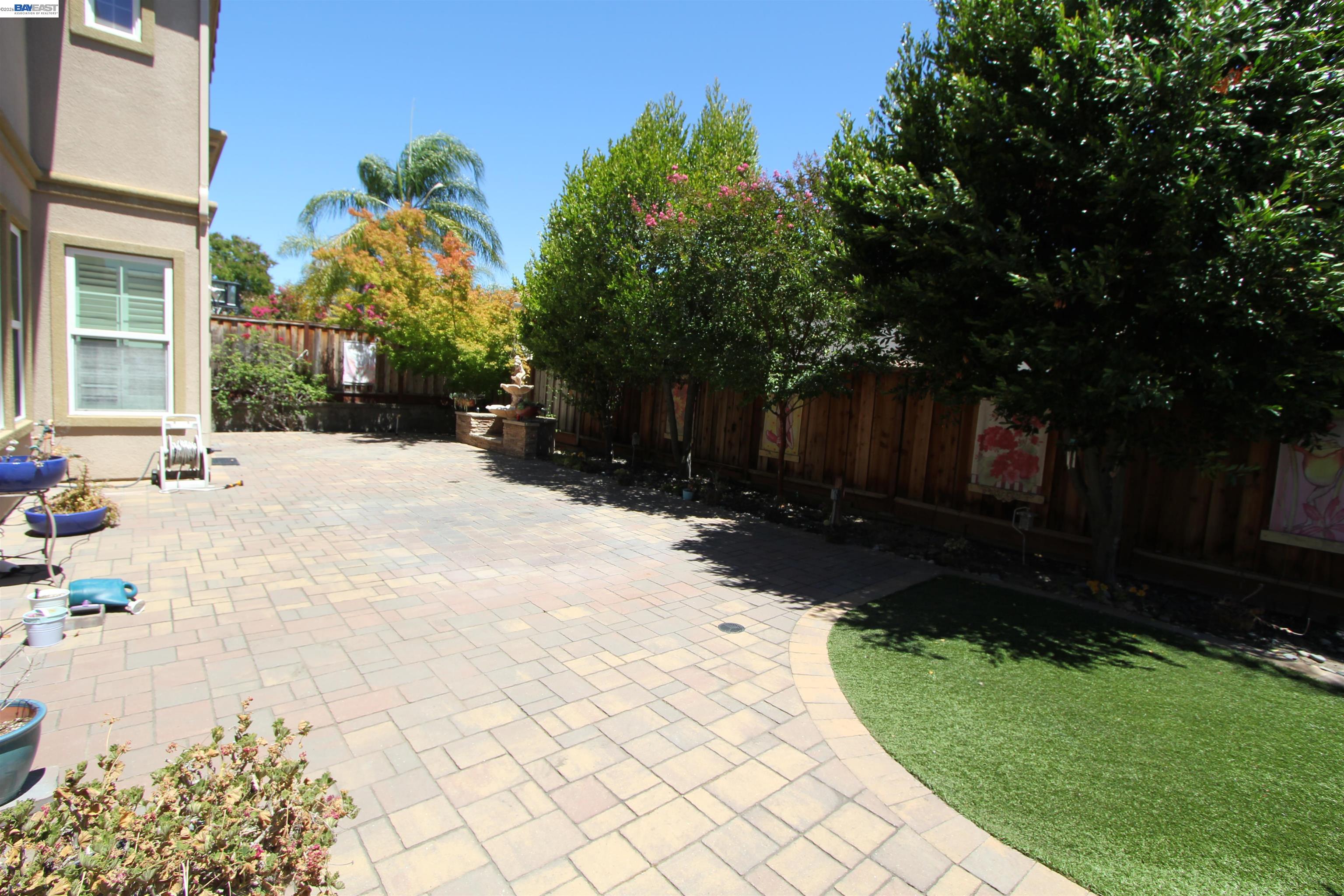 4951 GRAYHAWK CT