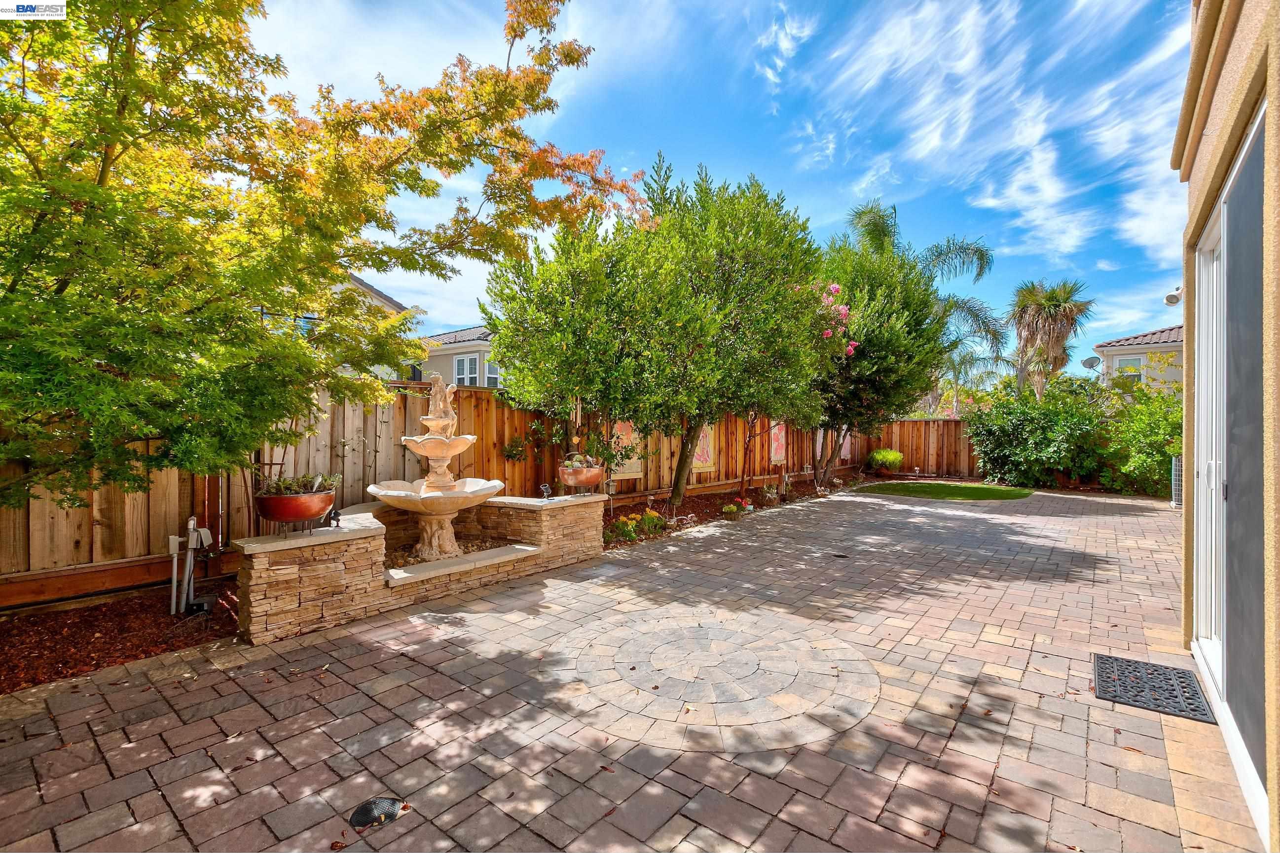 4951 GRAYHAWK CT