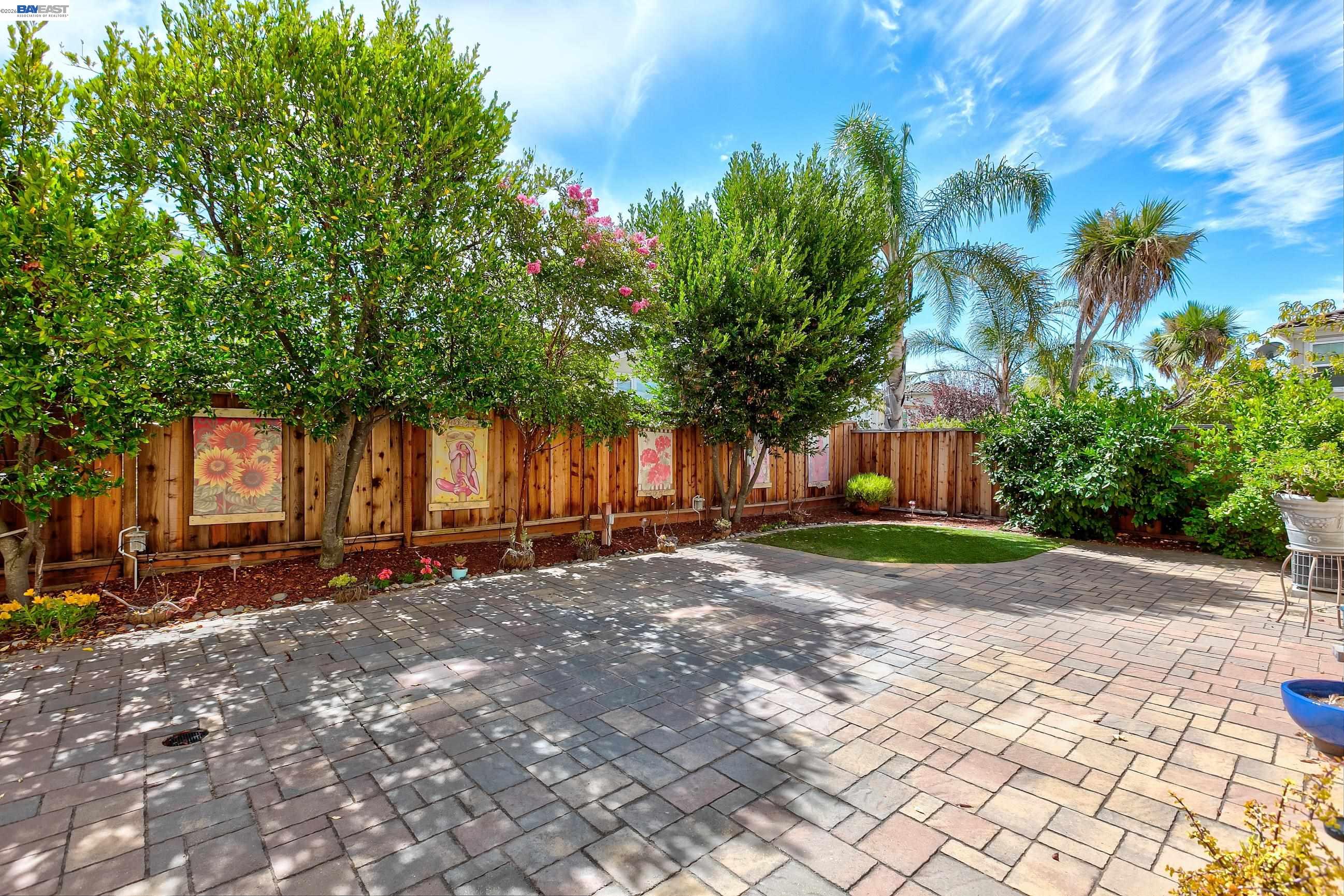 4951 GRAYHAWK CT