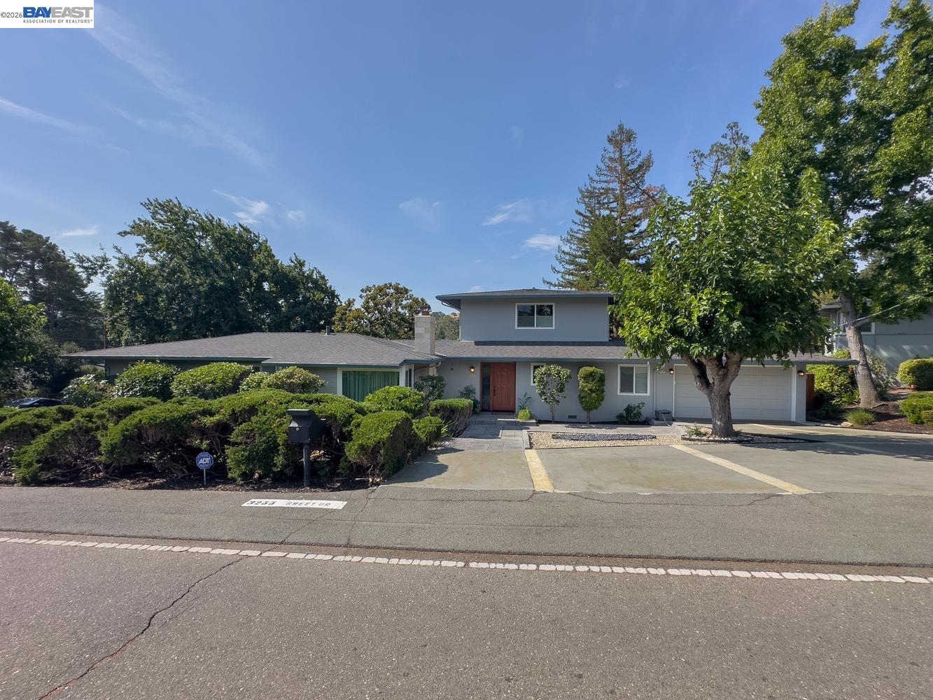 3255 Sweet Dr