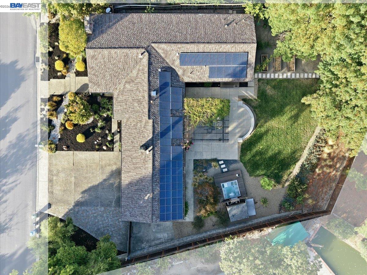 280 Bolla Ave