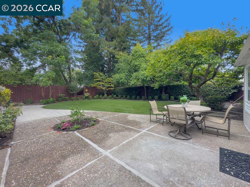 4053 Marianne Dr