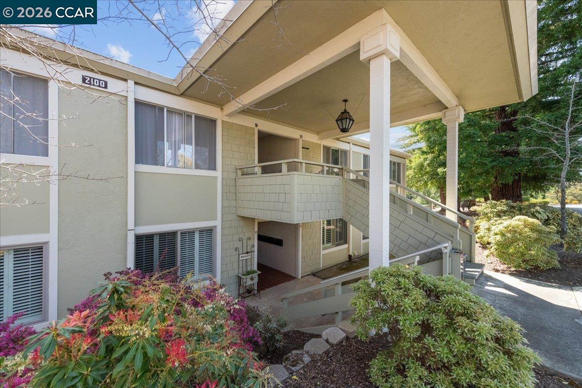2100 Skycrest Dr # 12