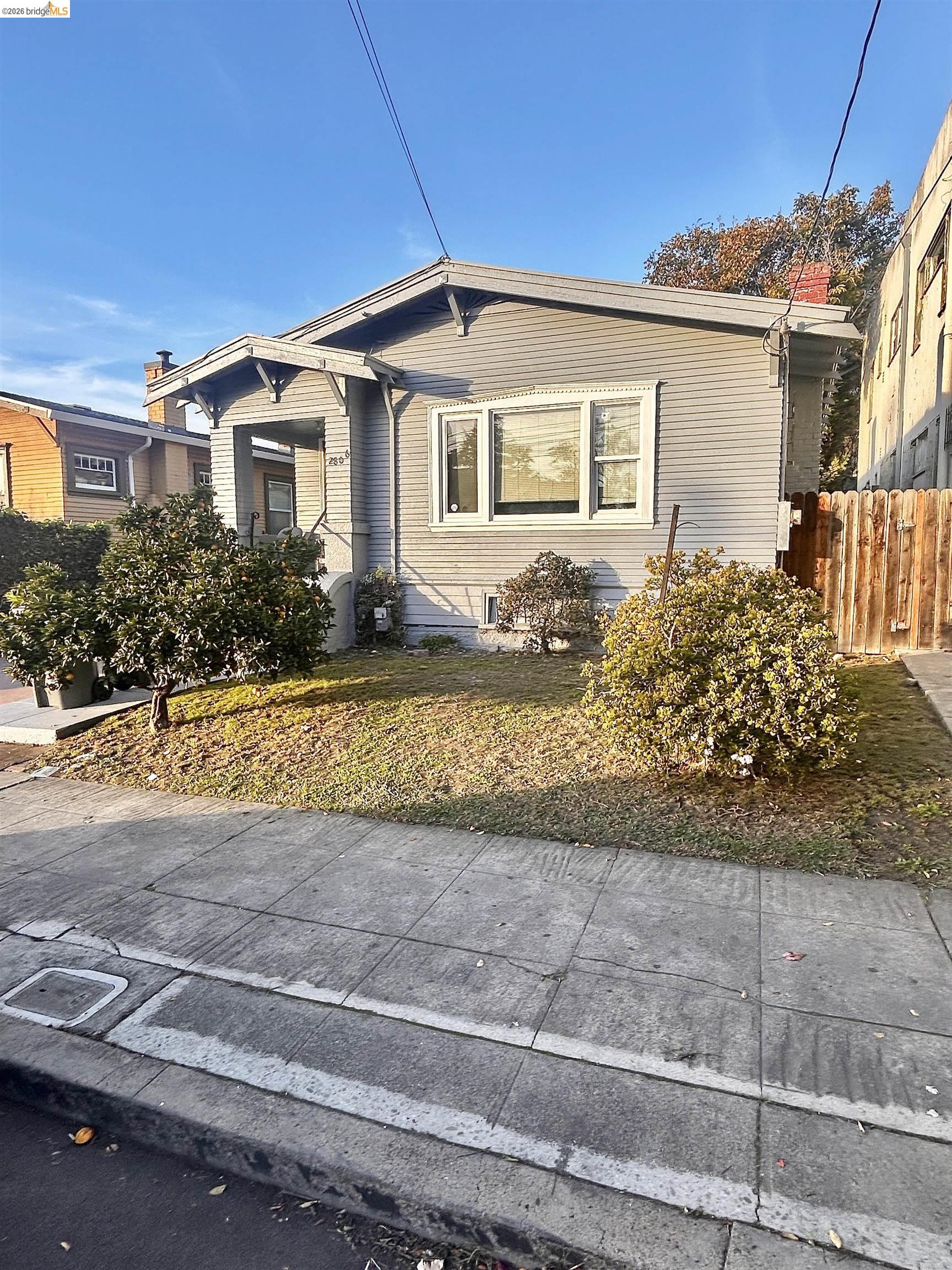 2806 Foothill Blvd